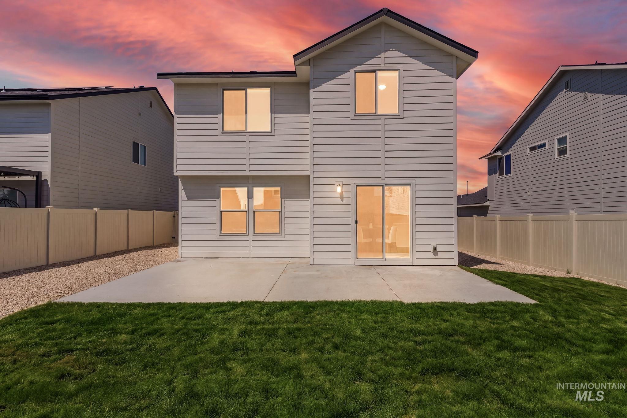 100 N Meadowsweet Avenue, Kuna, Idaho 83634, 3 Bedrooms, 2.5 Bathrooms, Residential For Sale, Price $389,900,MLS 98988069