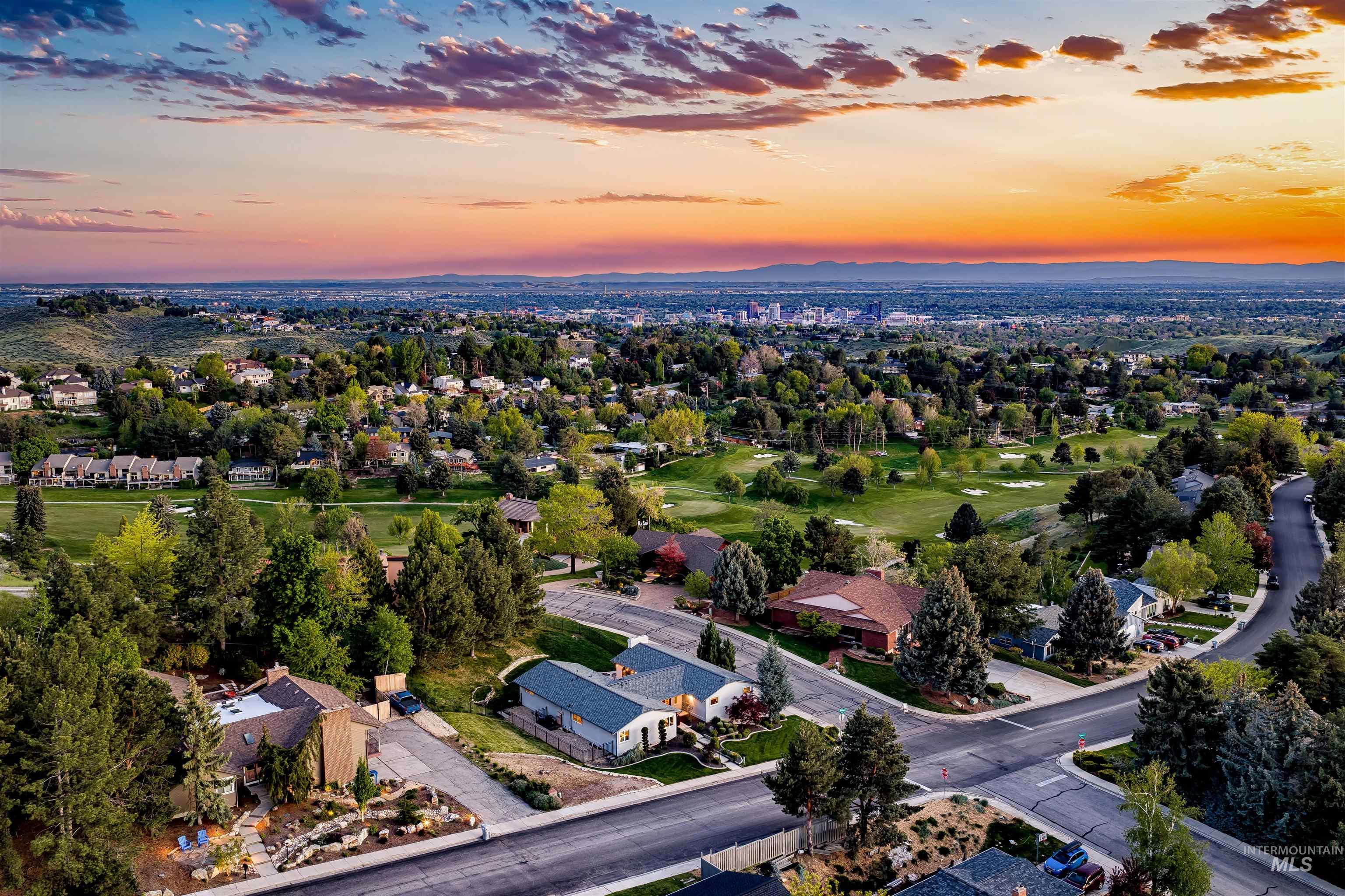 709 E Braemere Road, Boise, Idaho 83702, 4 Bedrooms, 4.5 Bathrooms, Residential For Sale, Price $1,495,000, 98988072