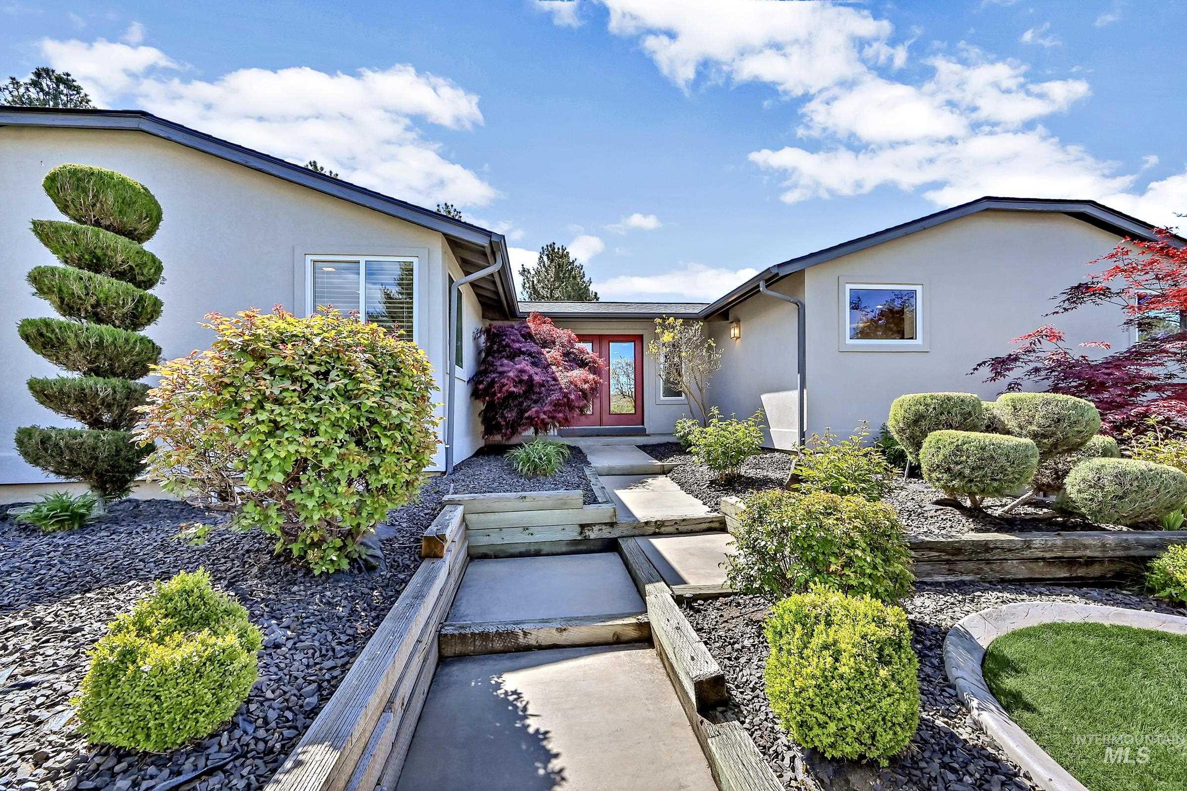 709 E Braemere Road, Boise, Idaho 83702, 4 Bedrooms, 4.5 Bathrooms, Residential For Sale, Price $1,495,000, 98988072