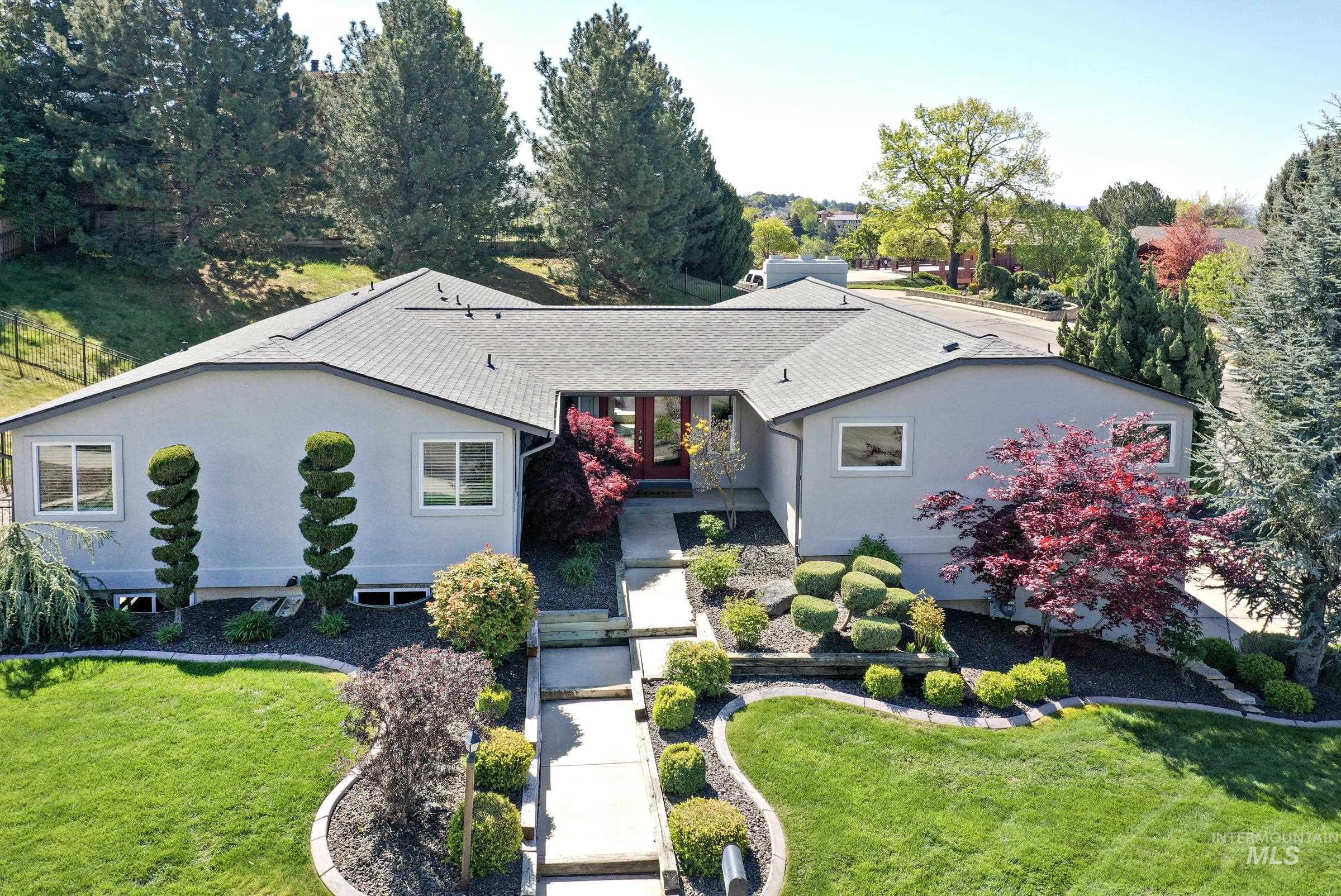 709 E Braemere Road, Boise, Idaho 83702, 4 Bedrooms, 4.5 Bathrooms, Residential For Sale, Price $1,495,000, 98988072