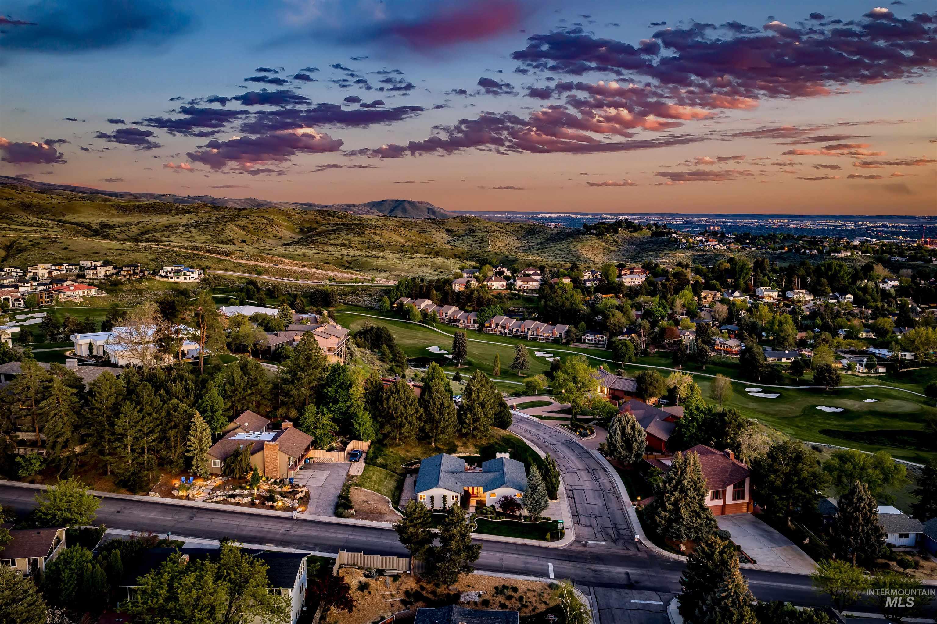709 E Braemere Road, Boise, Idaho 83702, 4 Bedrooms, 4.5 Bathrooms, Residential For Sale, Price $1,495,000, 98988072