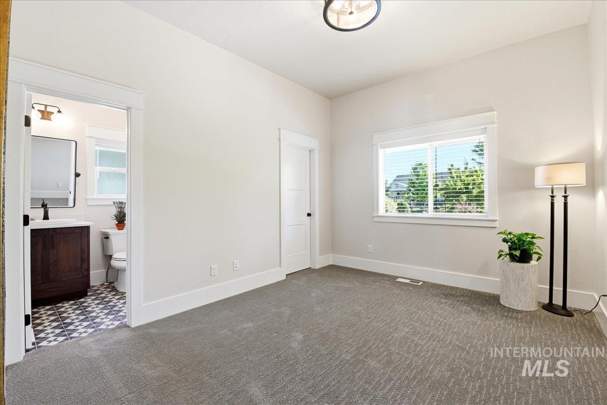 594 S Devon Ave, Star, Idaho 83669, 4 Bedrooms, 3.5 Bathrooms, Residential For Sale, Price $1,199,900, 98988078
