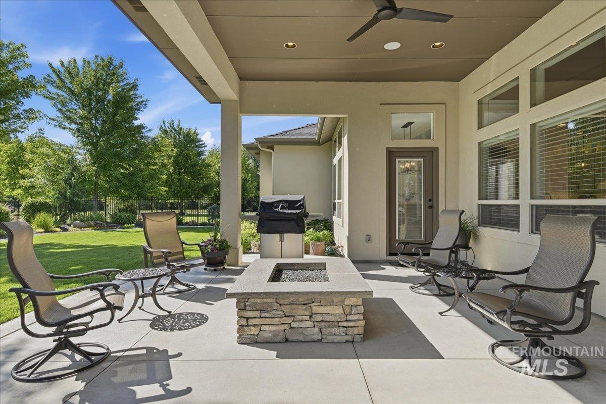 594 S Devon Ave, Star, Idaho 83669, 4 Bedrooms, 3.5 Bathrooms, Residential For Sale, Price $1,199,900, 98988078