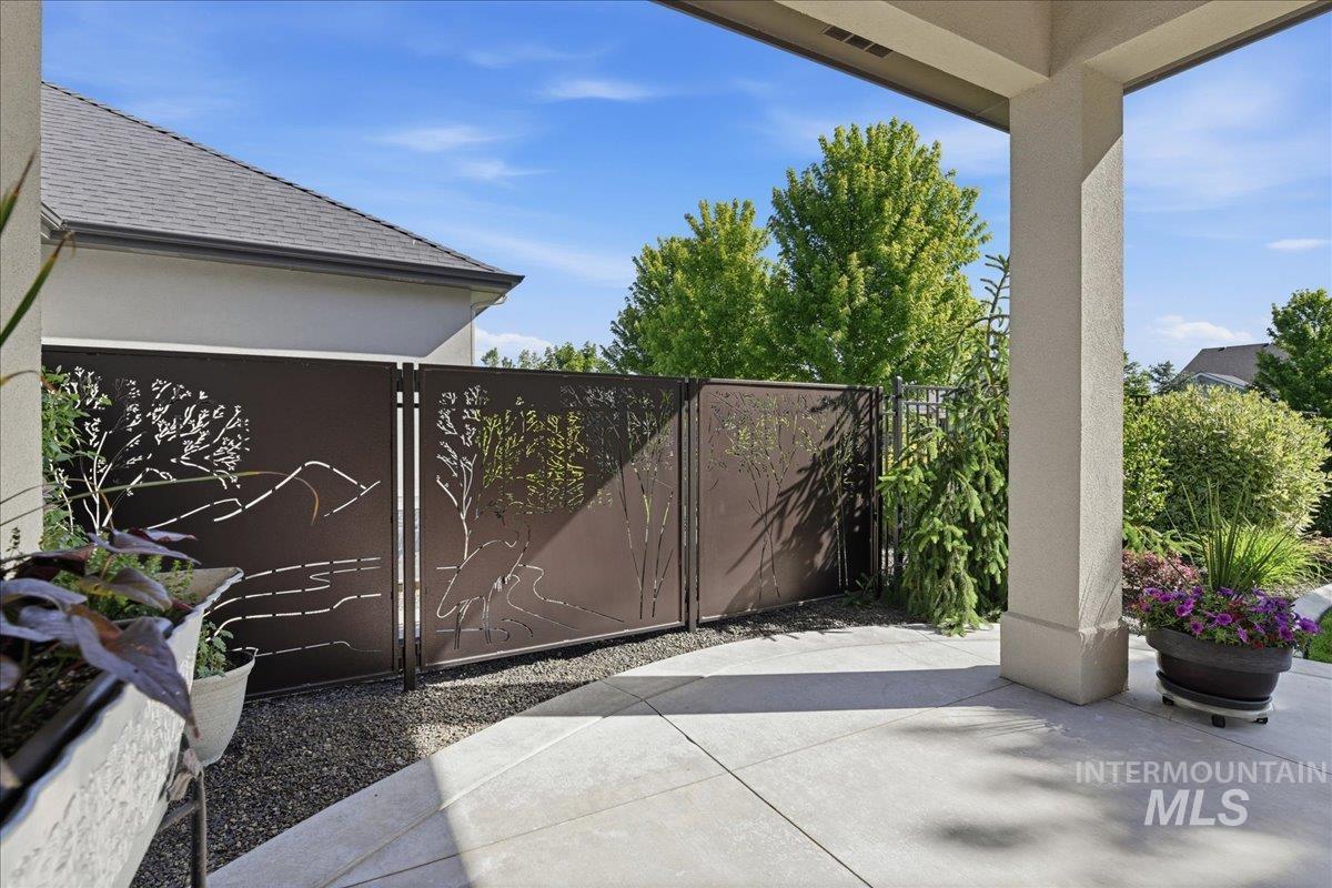 594 S Devon Ave, Star, Idaho 83669, 4 Bedrooms, 3.5 Bathrooms, Residential For Sale, Price $1,199,900, 98988078