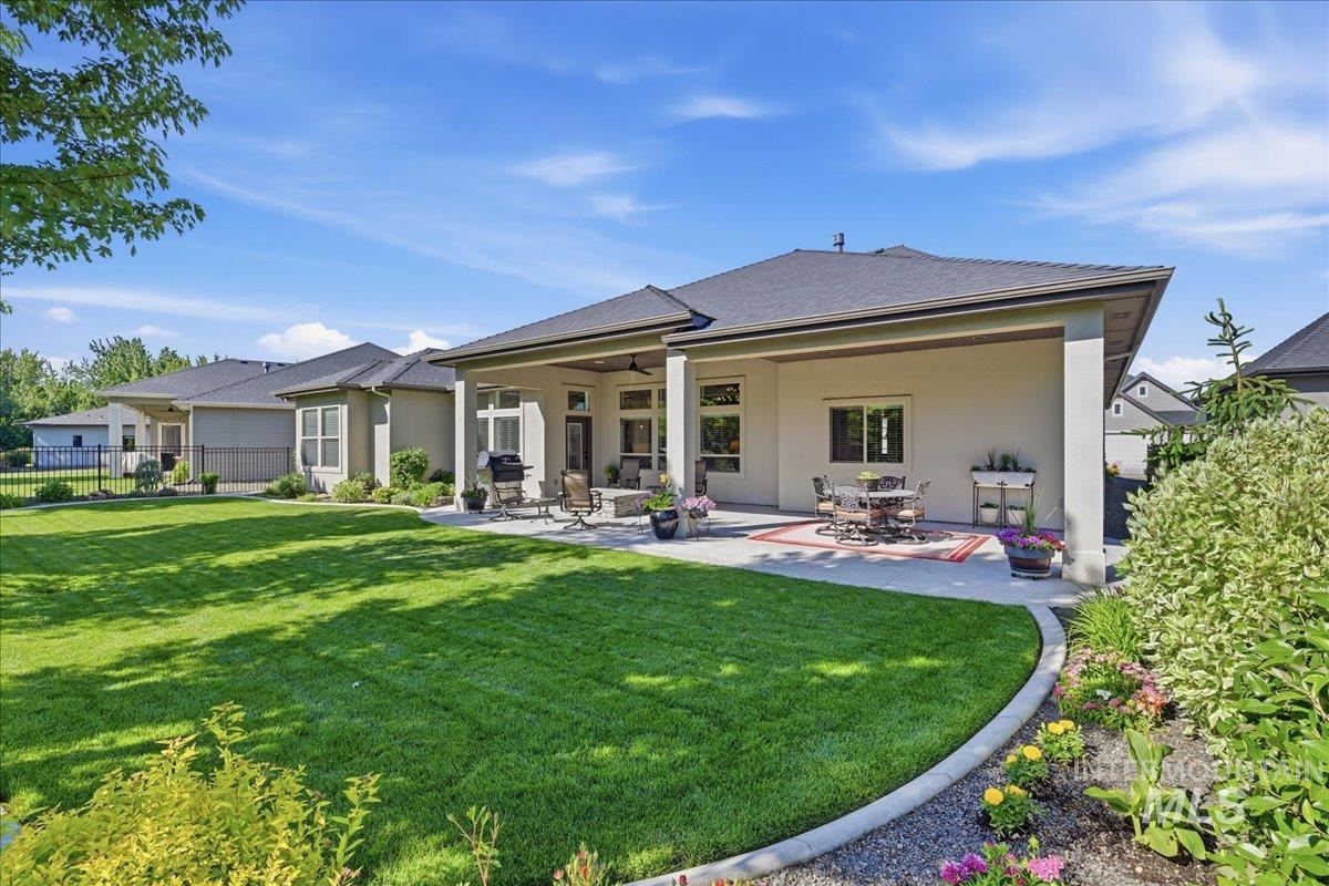 594 S Devon Ave, Star, Idaho 83669, 4 Bedrooms, 3.5 Bathrooms, Residential For Sale, Price $1,199,900, 98988078
