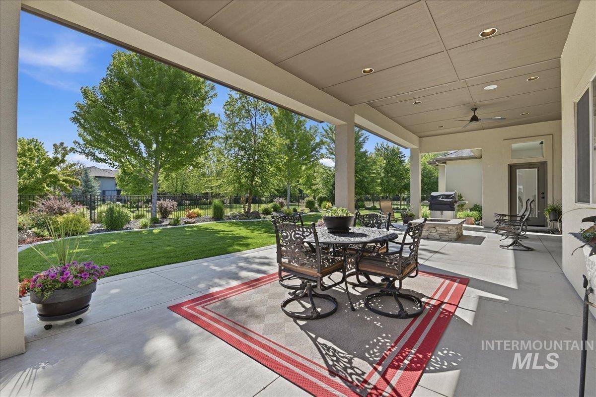 594 S Devon Ave, Star, Idaho 83669, 4 Bedrooms, 3.5 Bathrooms, Residential For Sale, Price $1,199,900, 98988078