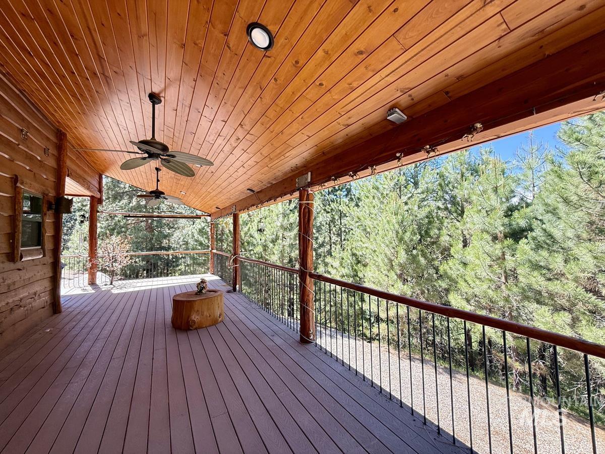 515 Cabarton Road, Cascade, Idaho 83611, 3 Bedrooms, 3 Bathrooms, Residential For Sale, Price $1,750,000, 98988079