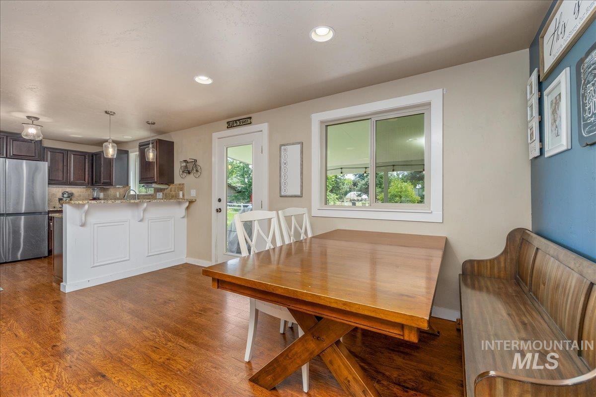 4125 E Green Meadow Dr, Meridian, Idaho 83646-5813, 4 Bedrooms, 2.5 Bathrooms, Residential For Sale, Price $875,000,MLS 98988080