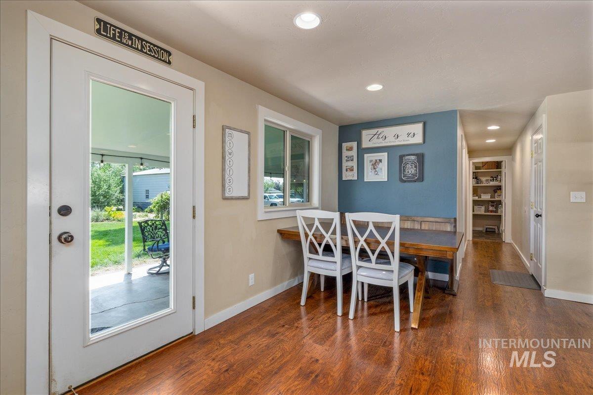 4125 E Green Meadow Dr, Meridian, Idaho 83646-5813, 4 Bedrooms, 2.5 Bathrooms, Residential For Sale, Price $875,000,MLS 98988080