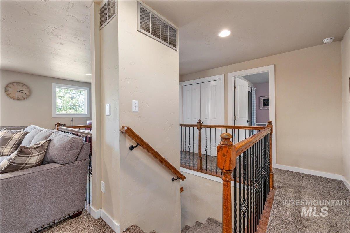 4125 E Green Meadow Dr, Meridian, Idaho 83646-5813, 4 Bedrooms, 2.5 Bathrooms, Residential For Sale, Price $875,000,MLS 98988080