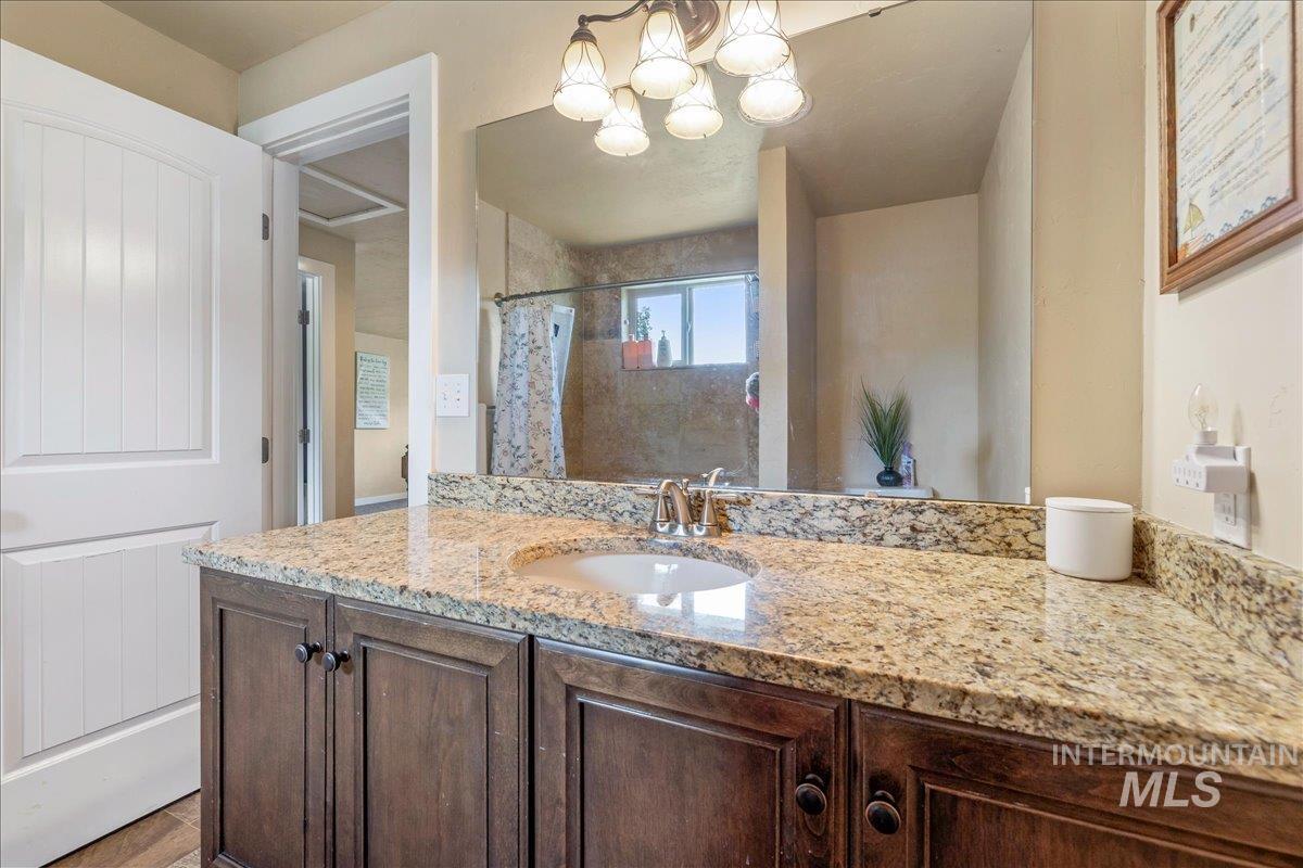 4125 E Green Meadow Dr, Meridian, Idaho 83646-5813, 4 Bedrooms, 2.5 Bathrooms, Residential For Sale, Price $875,000,MLS 98988080