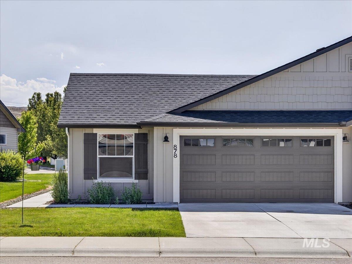878 S Beaver Creek Way, Emmett, Idaho 83617, 3 Bedrooms, 2 Bathrooms, Residential For Sale, Price $339,900,MLS 98988085