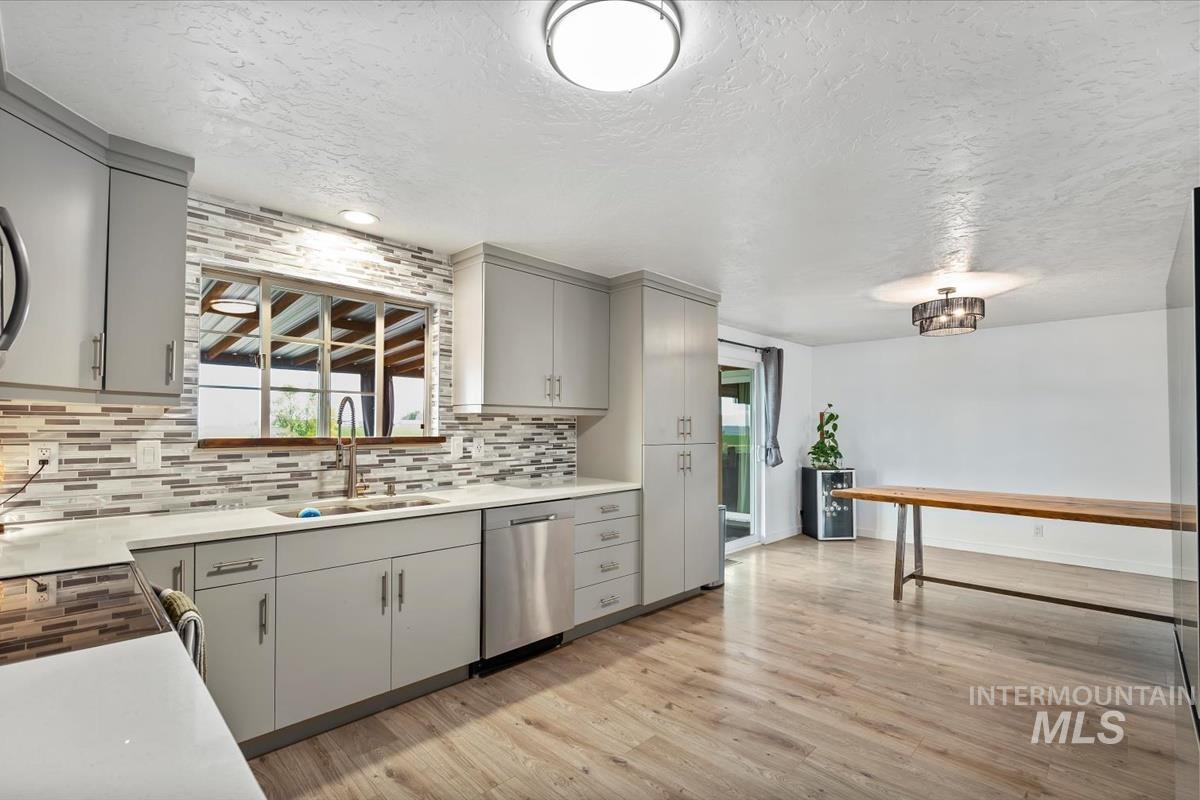 4602 W Central Rd, Emmett, Idaho 83617, 5 Bedrooms, 3 Bathrooms, Residential For Sale, Price $979,999, 98988088