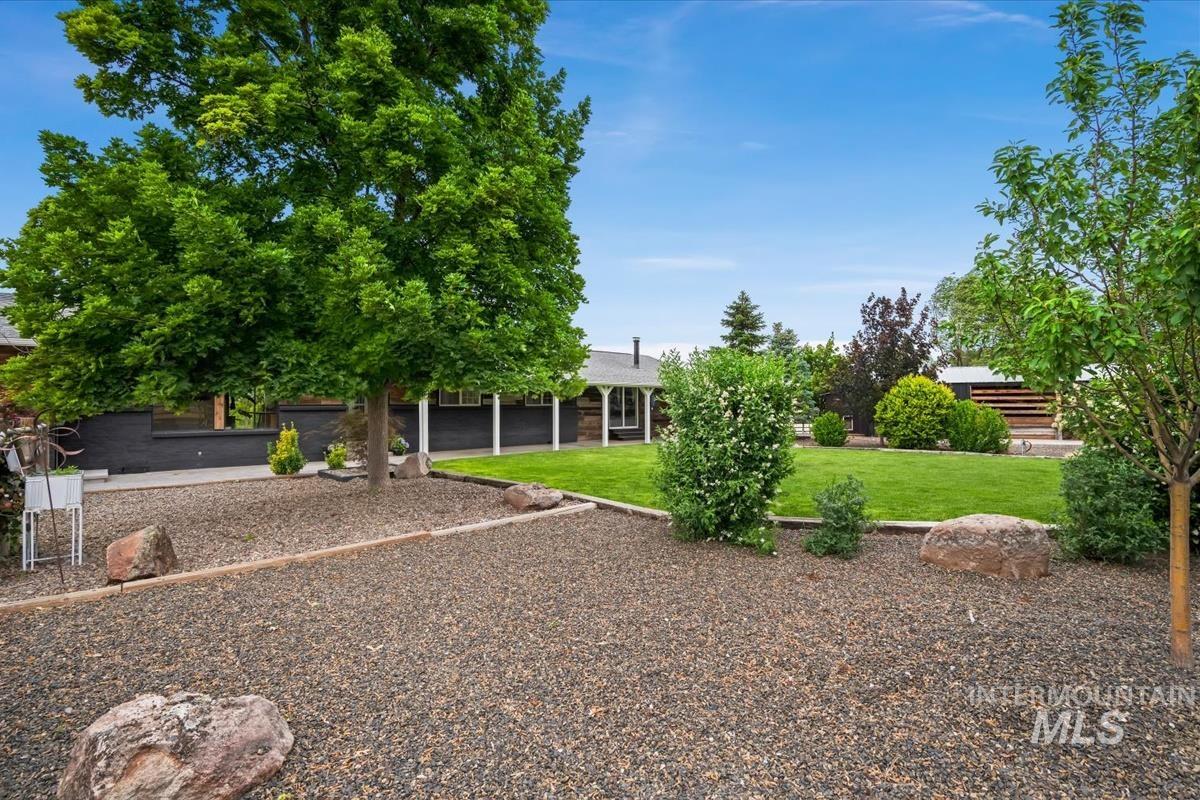 4602 W Central Rd, Emmett, Idaho 83617, 5 Bedrooms, 3 Bathrooms, Residential For Sale, Price $979,999, 98988088