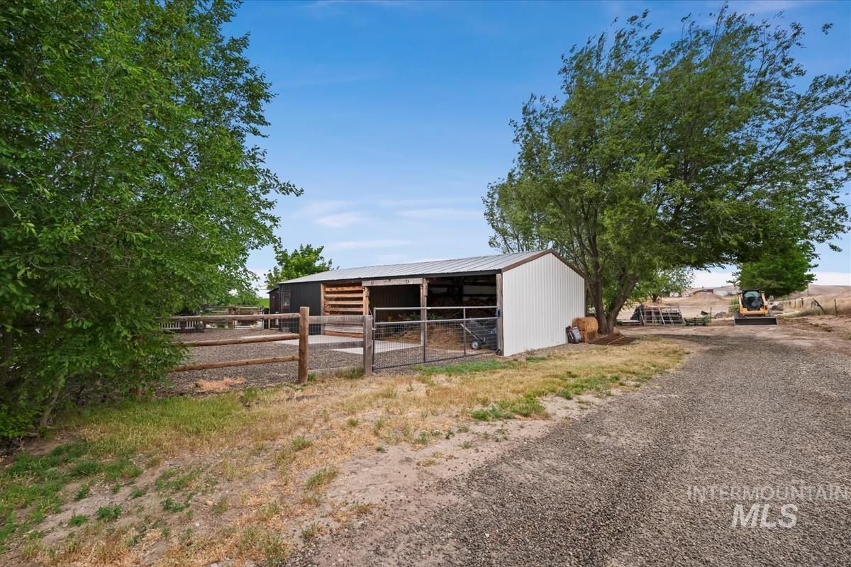 4602 W Central Rd, Emmett, Idaho 83617, 5 Bedrooms, 3 Bathrooms, Residential For Sale, Price $979,999, 98988088