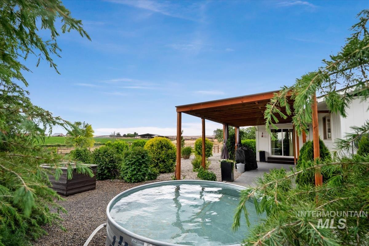 4602 W Central Rd, Emmett, Idaho 83617, 5 Bedrooms, 3 Bathrooms, Residential For Sale, Price $979,999, 98988088