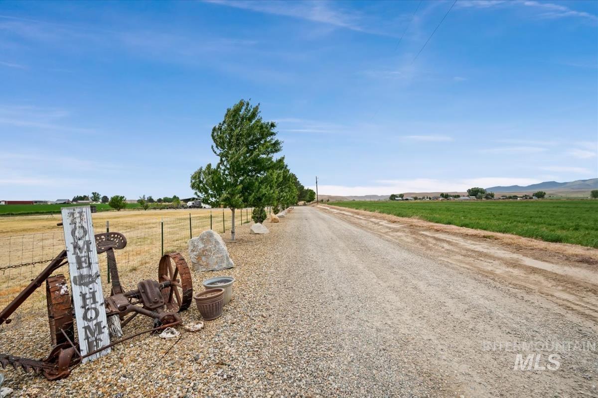 4602 W Central Rd, Emmett, Idaho 83617, 5 Bedrooms, 3 Bathrooms, Residential For Sale, Price $979,999, 98988088