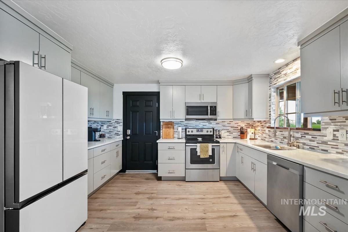 4602 W Central Rd, Emmett, Idaho 83617, 5 Bedrooms, 3 Bathrooms, Residential For Sale, Price $979,999, 98988088