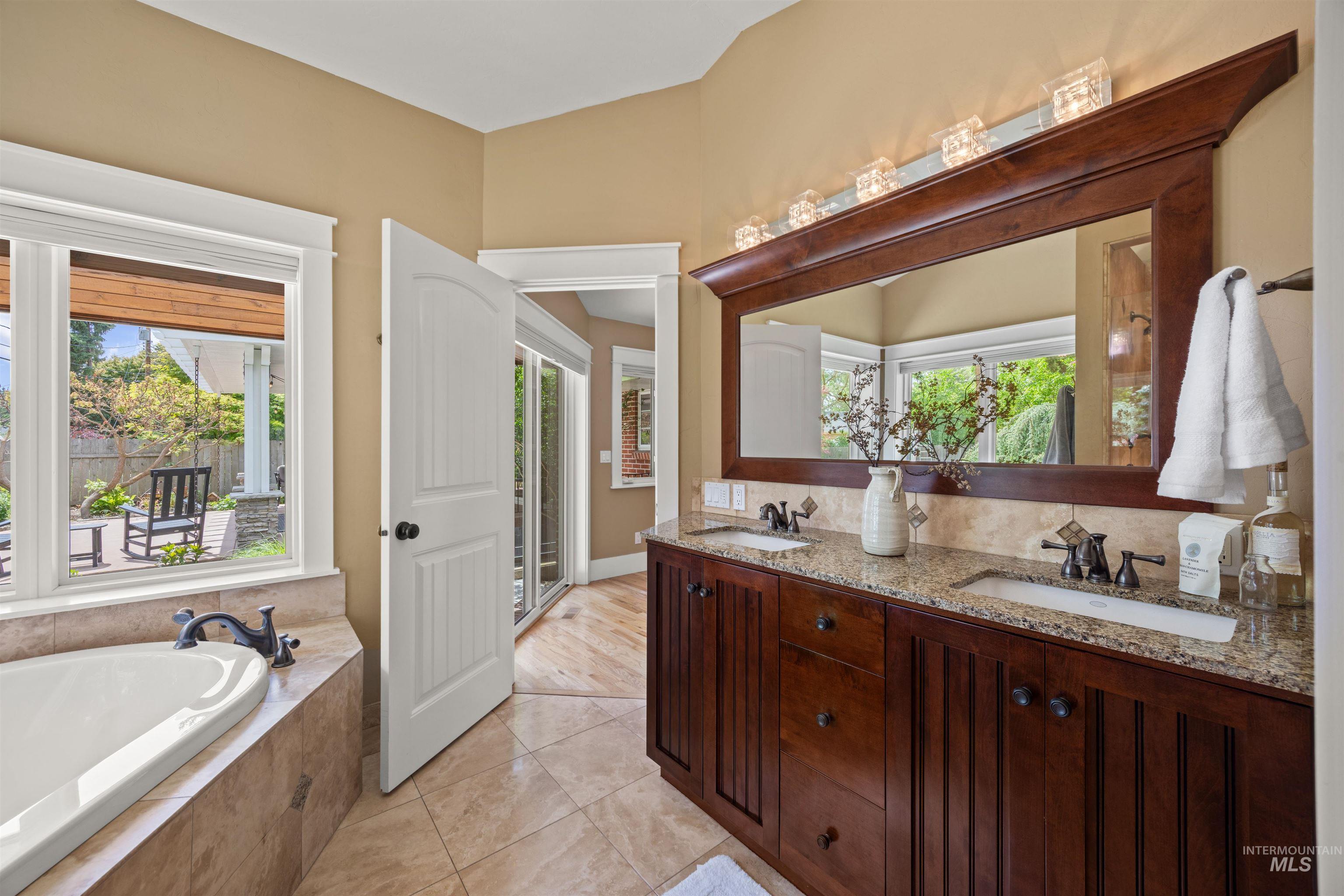 2914 N Alamo, Boise, Idaho 83704, 4 Bedrooms, 3 Bathrooms, Residential For Sale, Price $899,999, 98988091