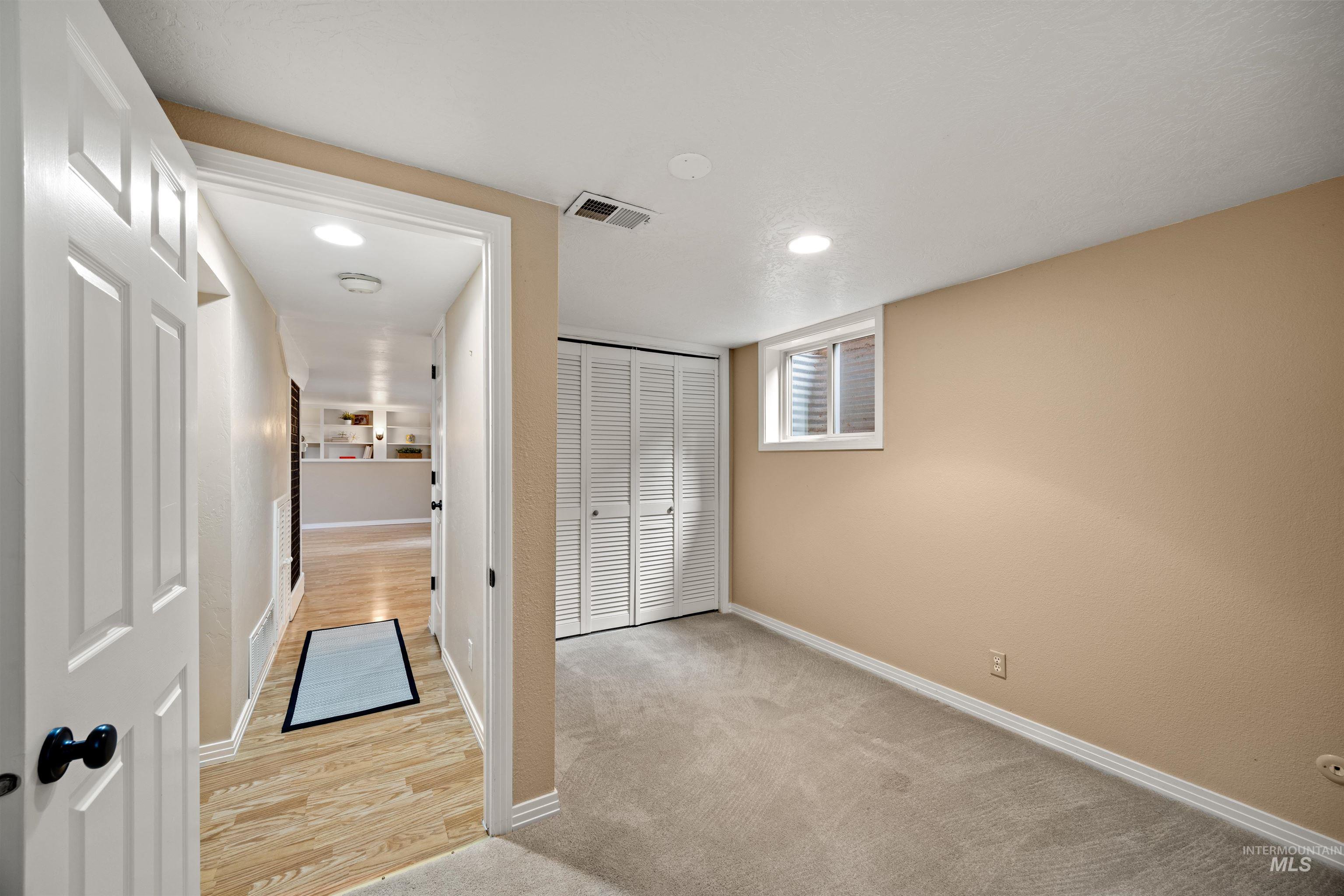 2914 N Alamo, Boise, Idaho 83704, 4 Bedrooms, 3 Bathrooms, Residential For Sale, Price $899,999, 98988091
