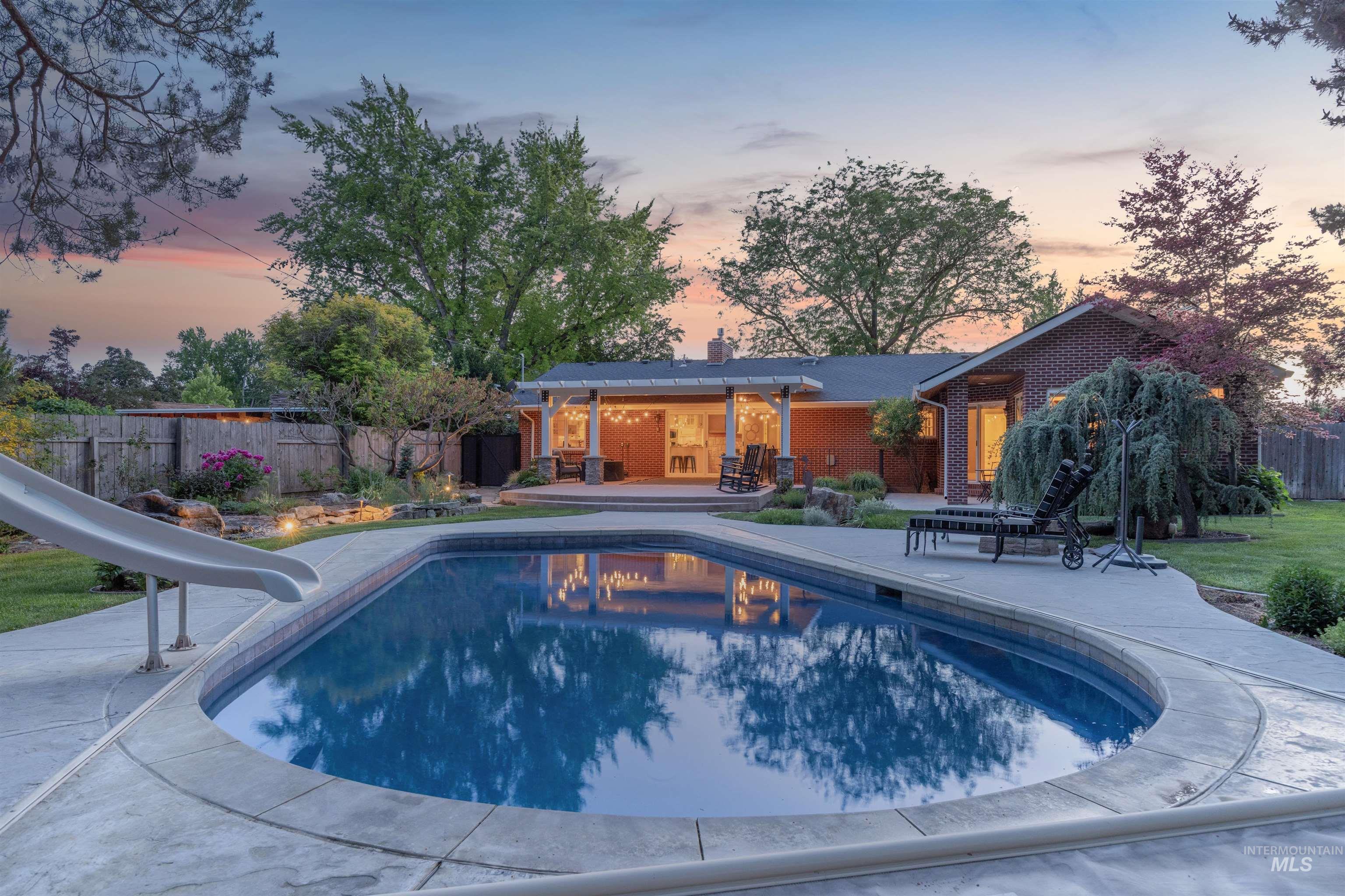 2914 N Alamo, Boise, Idaho 83704, 4 Bedrooms, 3 Bathrooms, Residential For Sale, Price $899,999, 98988091