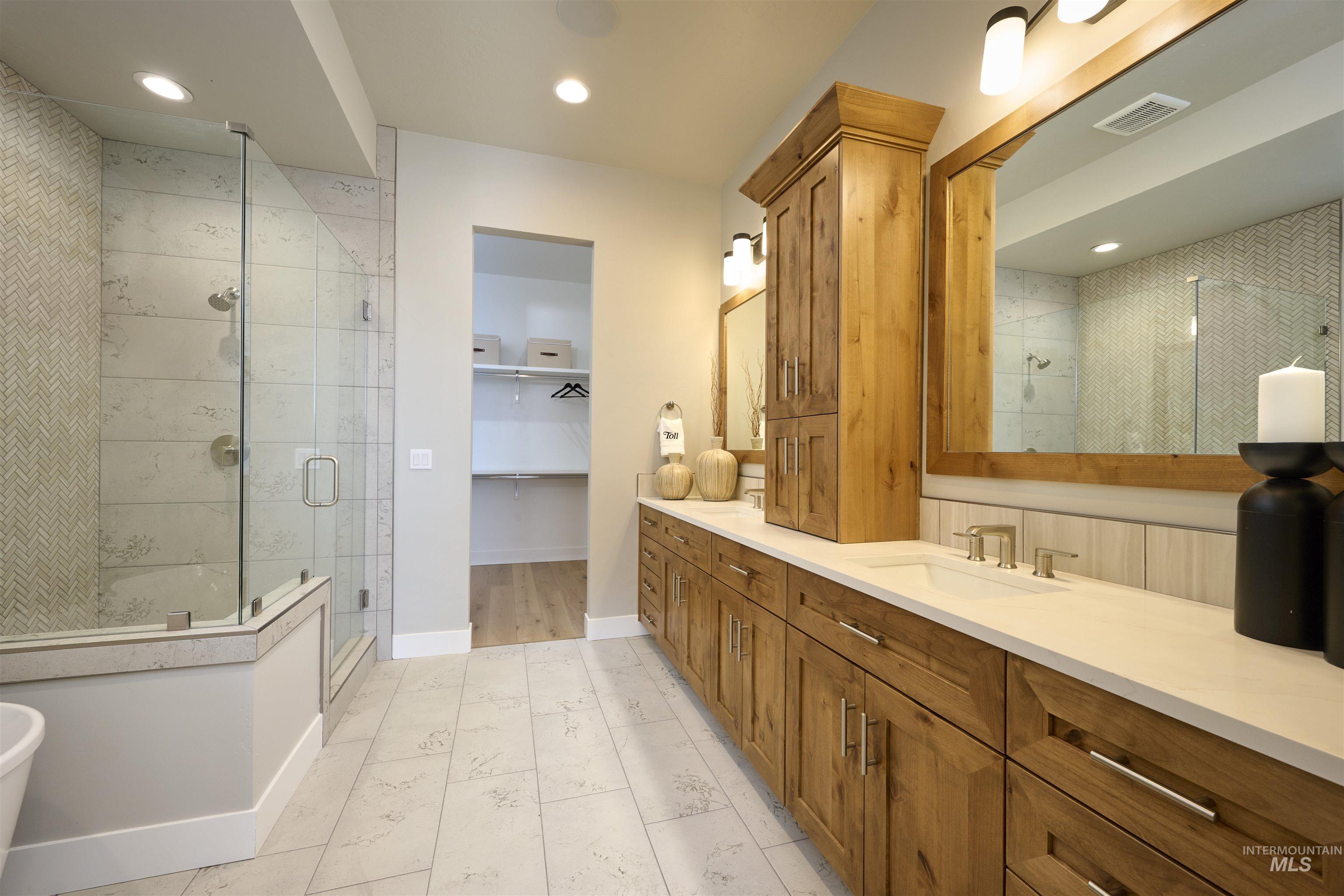 3340 N Del Sol Way, Star, Idaho 83669, 4 Bedrooms, 3.5 Bathrooms, Residential For Sale, Price $889,000, 98988099