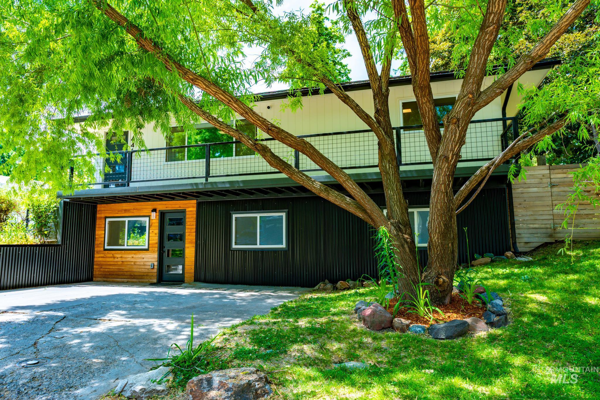 446 Perry Dr., Payette, Idaho 83661-0000, 4 Bedrooms, 2 Bathrooms, Residential For Sale, Price $415,000,MLS 98988100