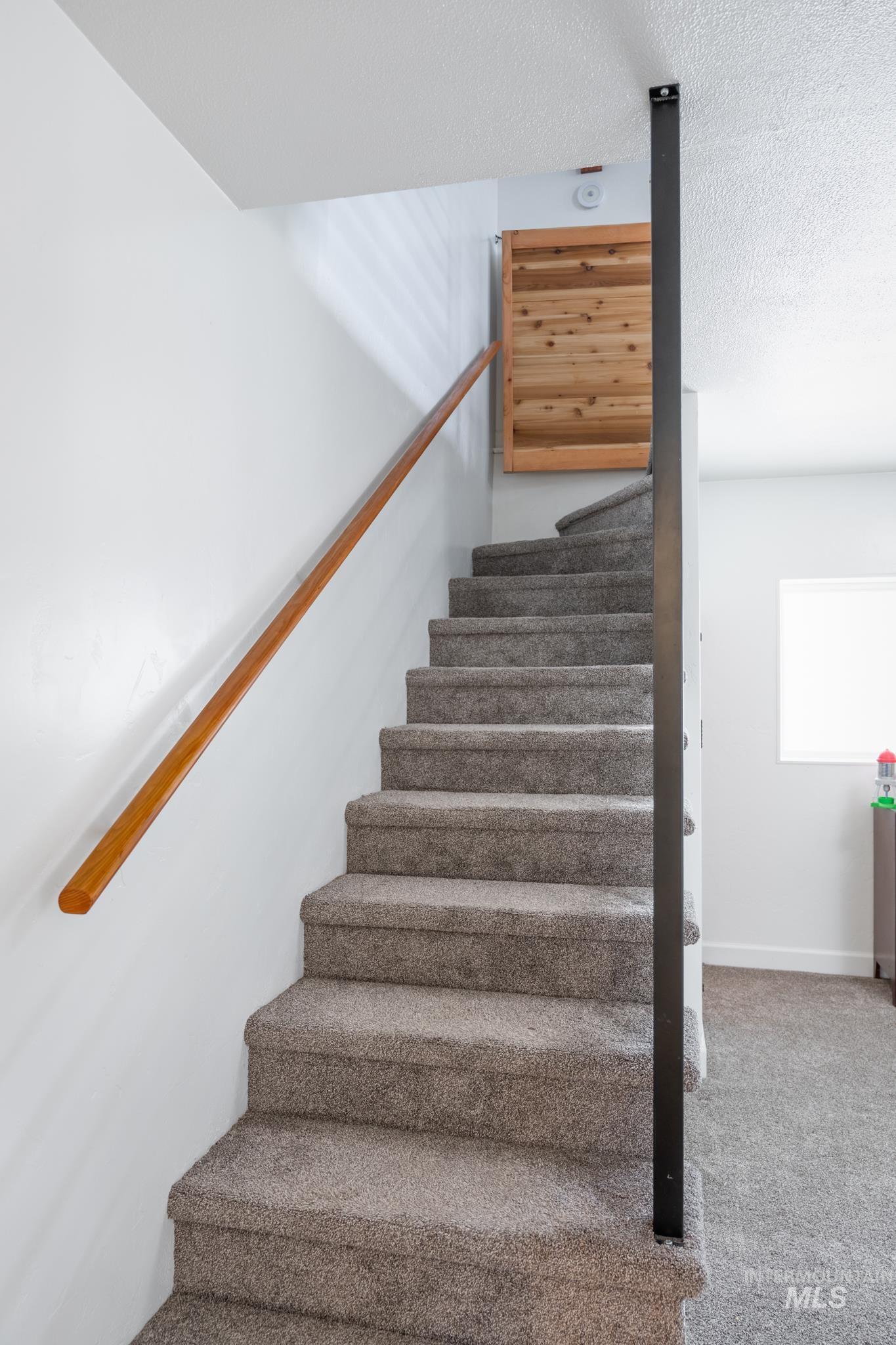 446 Perry Dr., Payette, Idaho 83661-0000, 4 Bedrooms, 2 Bathrooms, Residential For Sale, Price $415,000,MLS 98988100