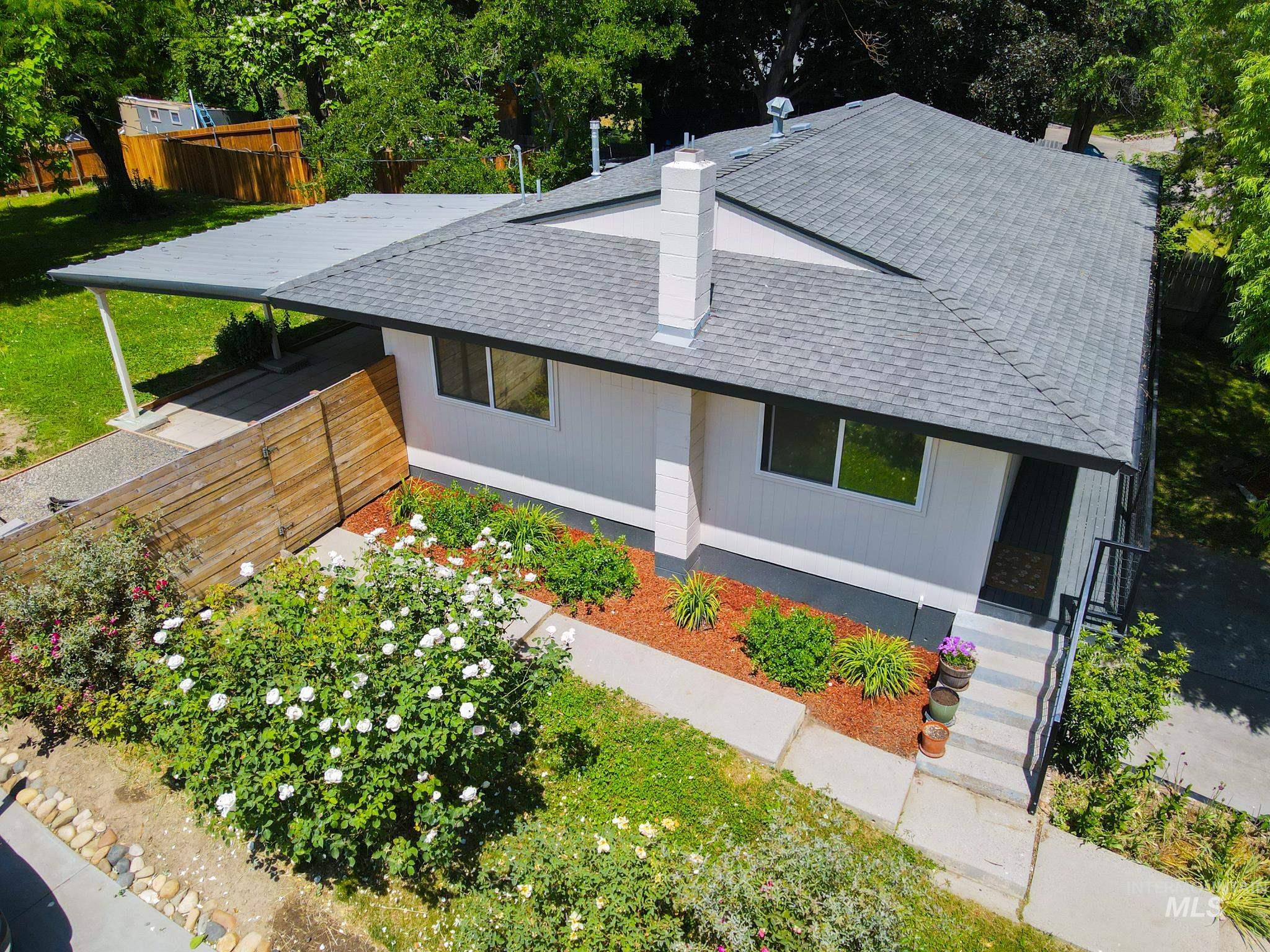 446 Perry Dr., Payette, Idaho 83661-0000, 4 Bedrooms, 2 Bathrooms, Residential For Sale, Price $415,000,MLS 98988100