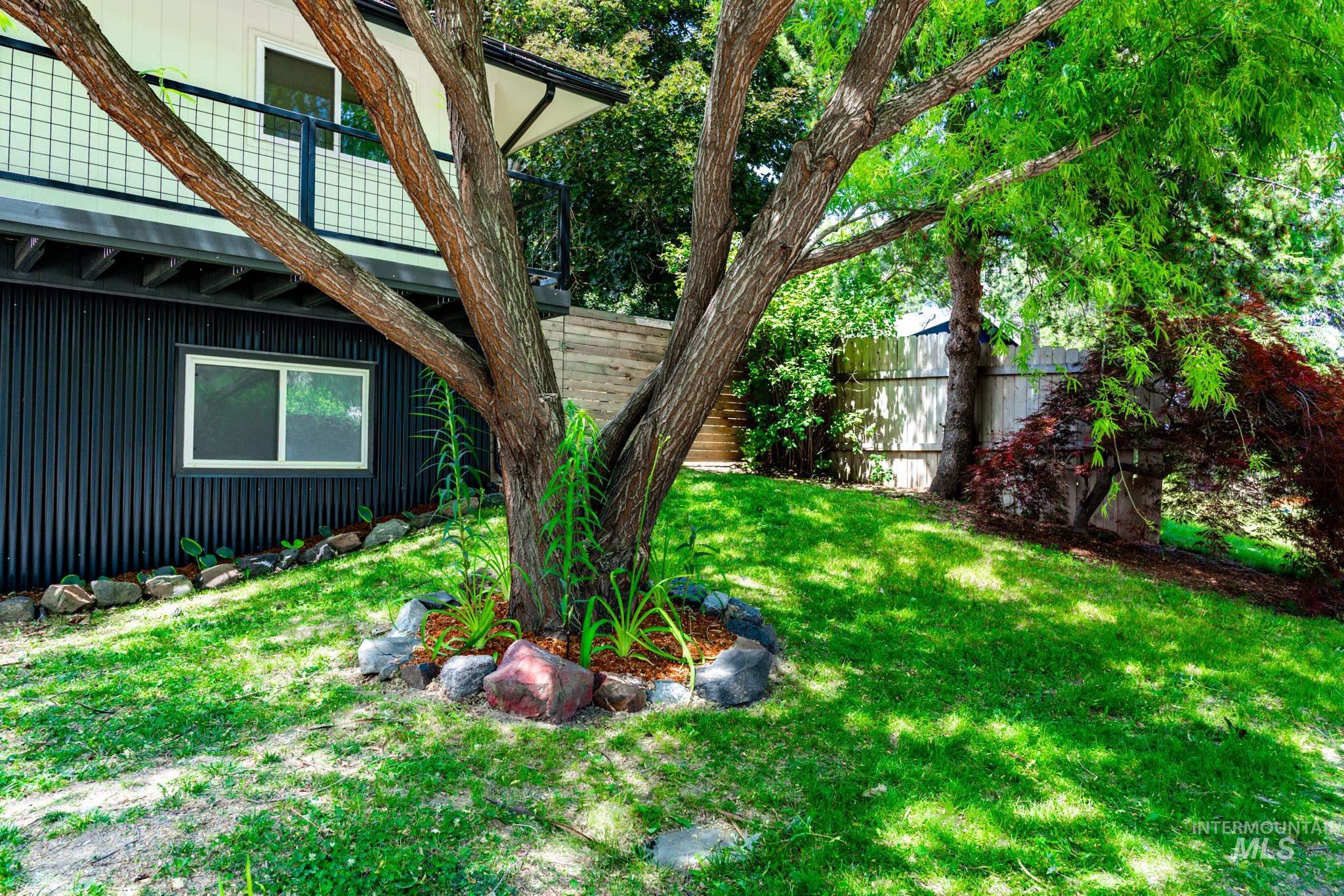446 Perry Dr., Payette, Idaho 83661-0000, 4 Bedrooms, 2 Bathrooms, Residential For Sale, Price $415,000,MLS 98988100