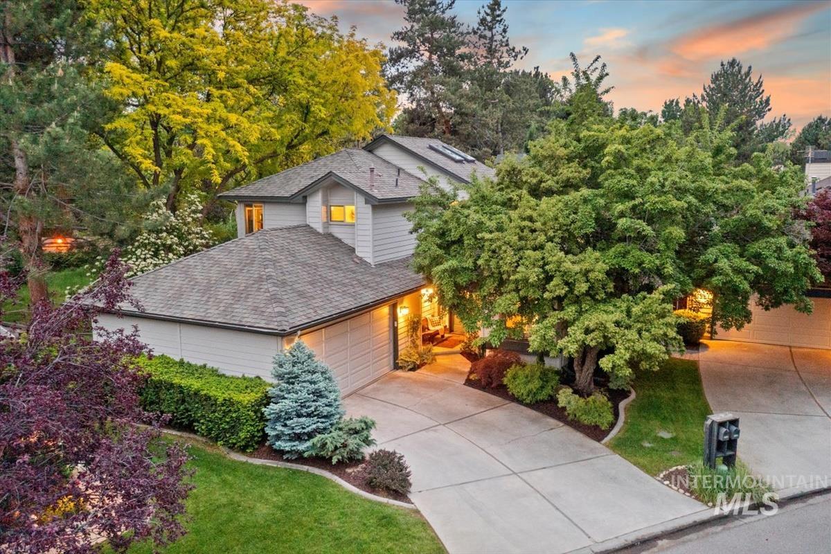 1979 S Springbrook Ln, Boise, Idaho 83706, 3 Bedrooms, 2.5 Bathrooms, Residential For Sale, Price $895,000, 98988102