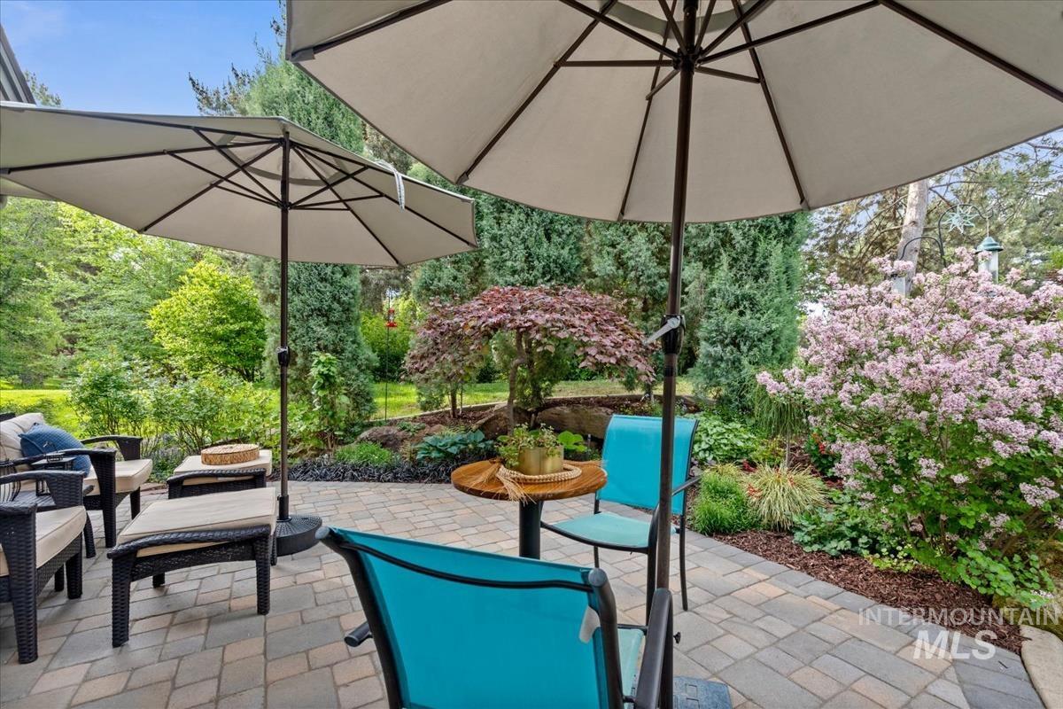 1979 S Springbrook Ln, Boise, Idaho 83706, 3 Bedrooms, 2.5 Bathrooms, Residential For Sale, Price $895,000, 98988102