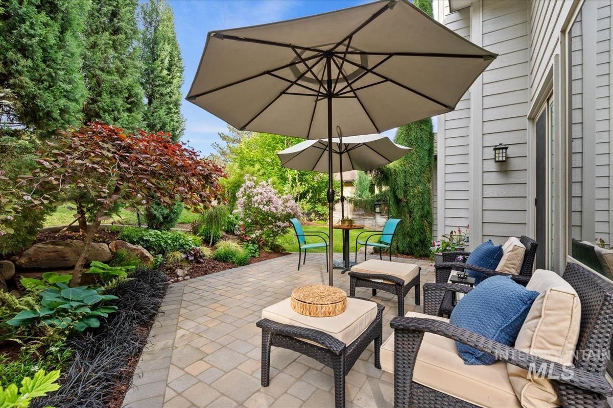 1979 S Springbrook Ln, Boise, Idaho 83706, 3 Bedrooms, 2.5 Bathrooms, Residential For Sale, Price $895,000, 98988102