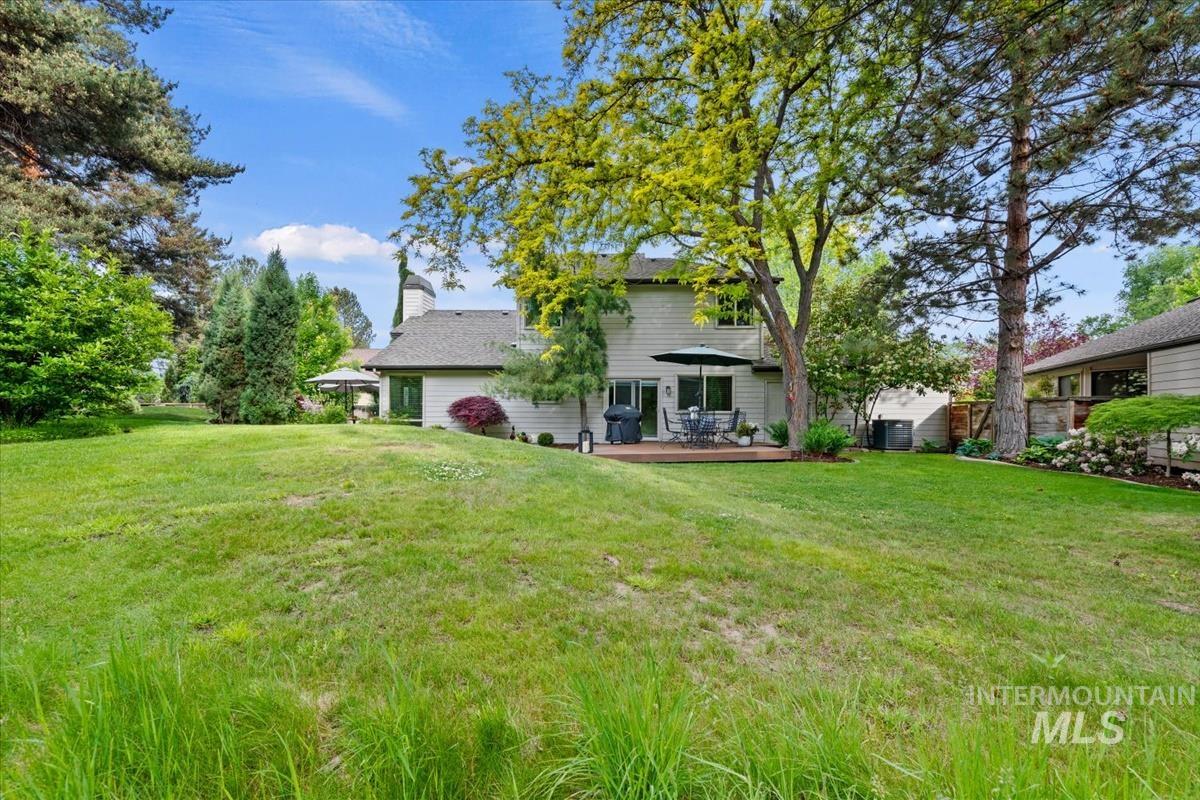 1979 S Springbrook Ln, Boise, Idaho 83706, 3 Bedrooms, 2.5 Bathrooms, Residential For Sale, Price $895,000, 98988102