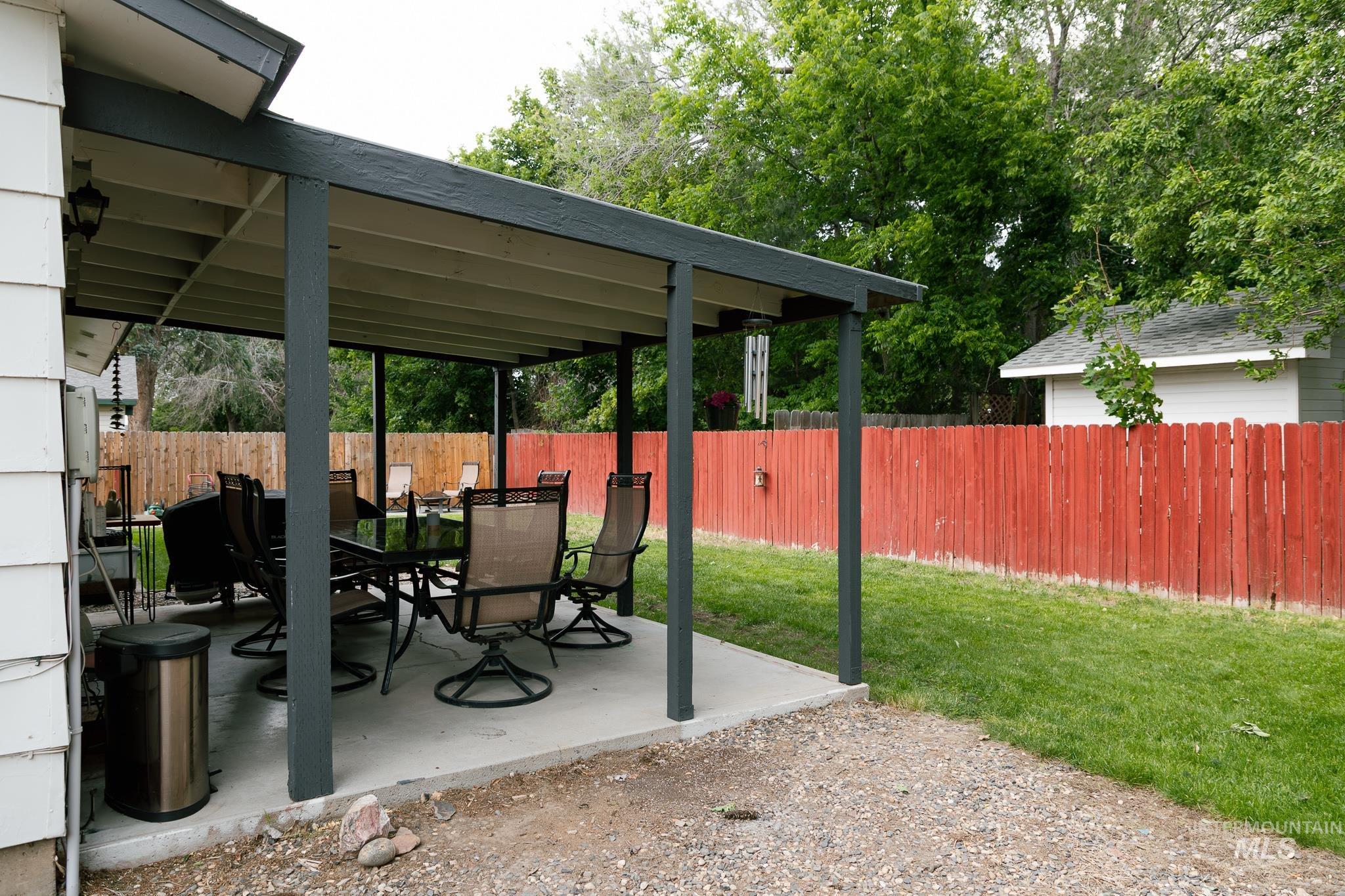 1406 N Lucille, Fruitland, Idaho 83619, 3 Bedrooms, 2 Bathrooms, Residential For Sale, Price $358,000,MLS 98988103