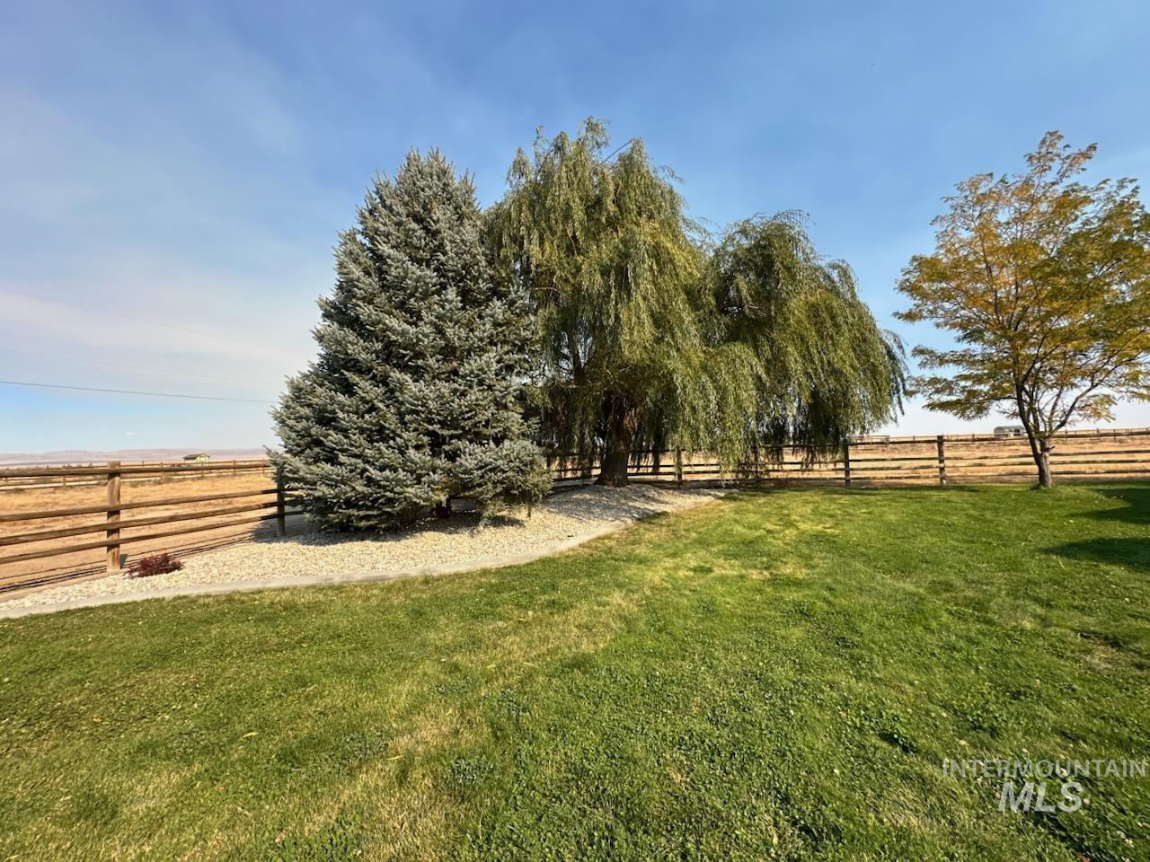 5915 SW Ashley Ct., Mountain Home, Idaho 83647, 3 Bedrooms, 3 Bathrooms, Residential For Sale, Price $699,900,MLS 98988105