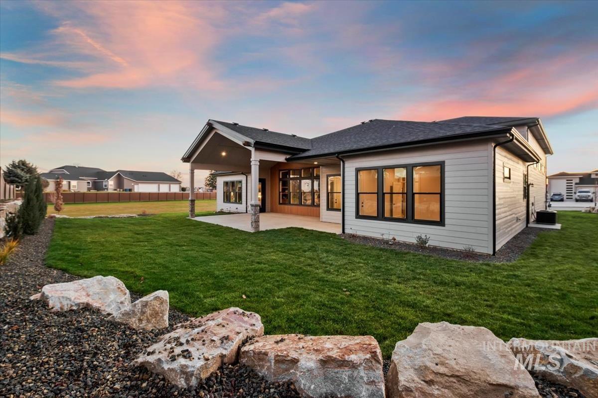 3460 N Costa Madera Way, Star, Idaho 83669, 3 Bedrooms, 3.5 Bathrooms, Residential For Sale, Price $1,159,900, 98988106