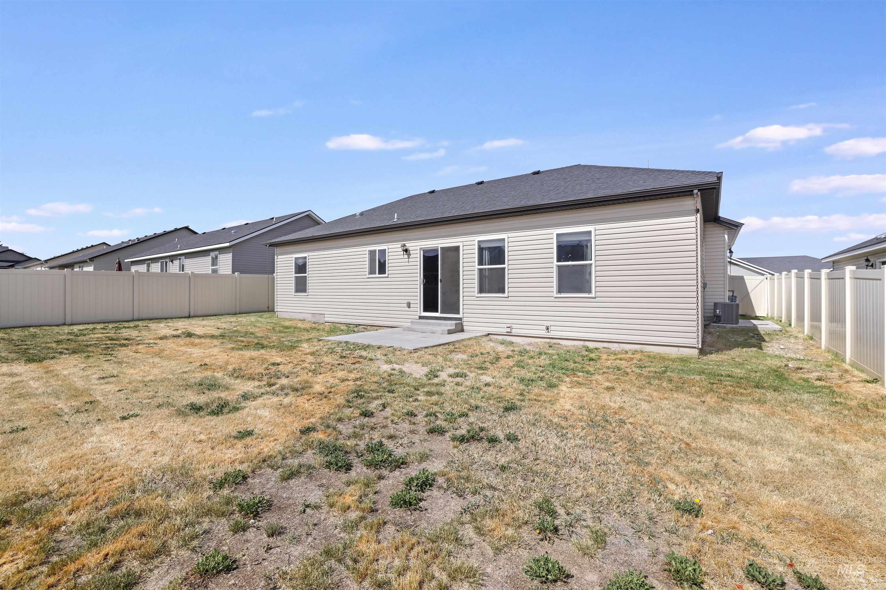 381 Benno St., Twin Falls, Idaho 83301, 3 Bedrooms, 2 Bathrooms, Residential For Sale, Price $359,900,MLS 98988107