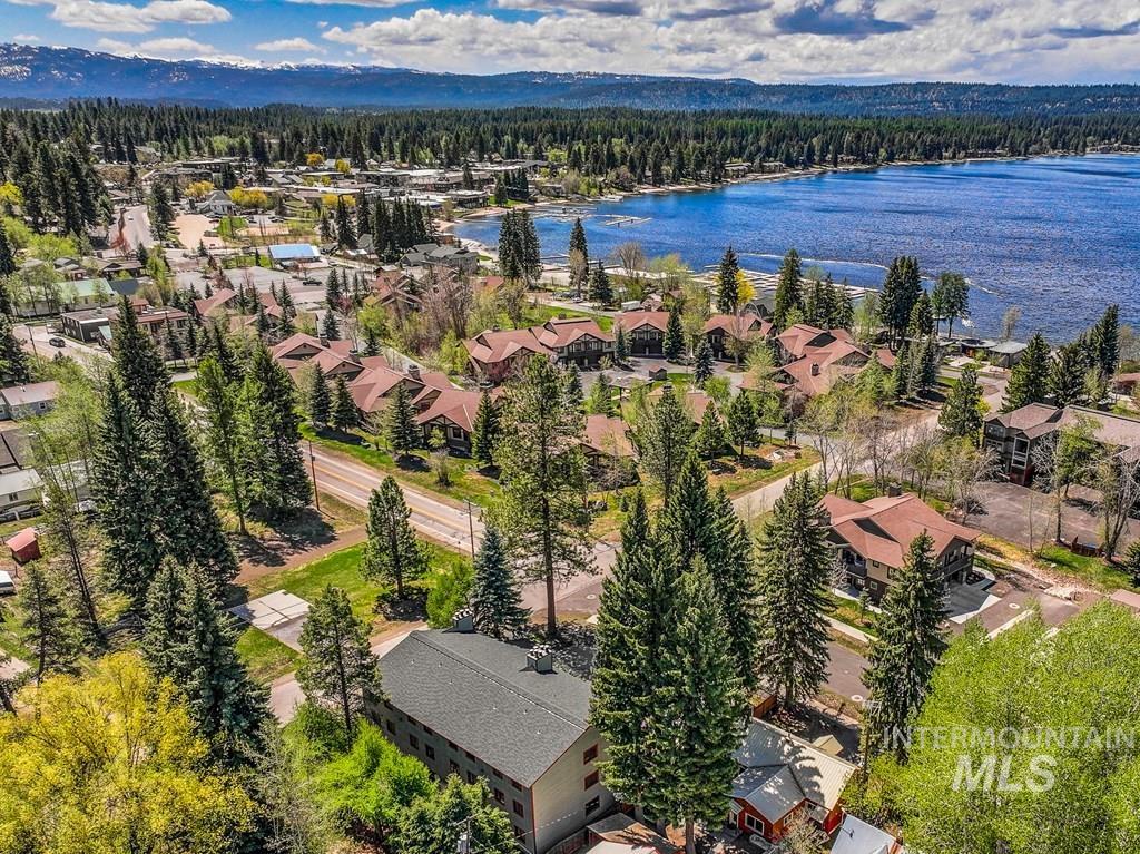 601 Hemlock St., McCall, Idaho 83638, 2 Bedrooms, 1 Bathroom, Residential For Sale, Price $419,000,MLS 98988108