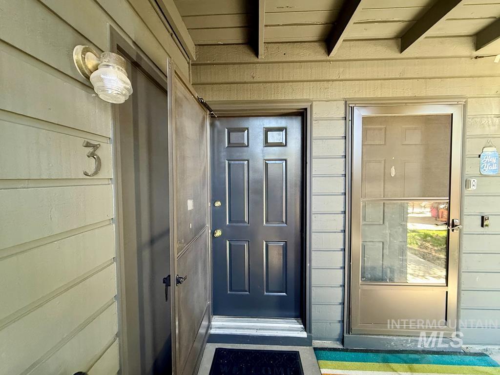 601 Hemlock St., McCall, Idaho 83638, 2 Bedrooms, 1 Bathroom, Residential For Sale, Price $419,000,MLS 98988108