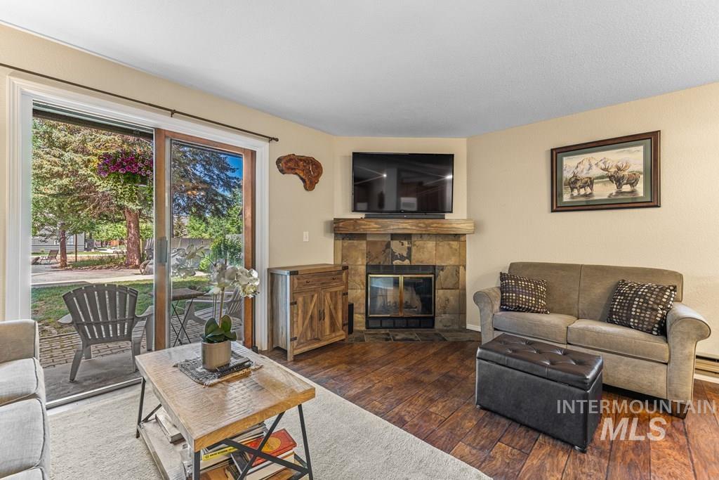 601 Hemlock St., McCall, Idaho 83638, 2 Bedrooms, 1 Bathroom, Residential For Sale, Price $419,000,MLS 98988108