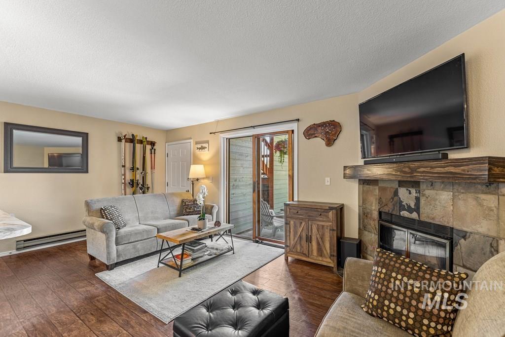 601 Hemlock St., McCall, Idaho 83638, 2 Bedrooms, 1 Bathroom, Residential For Sale, Price $419,000,MLS 98988108