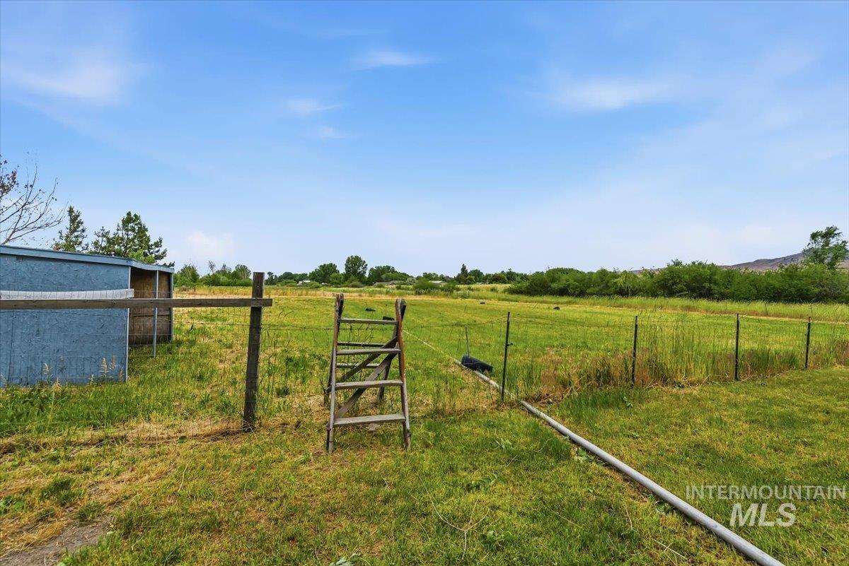 3820 Waterwheel Road, Emmett, Idaho 83617-9079, 3 Bedrooms, 2 Bathrooms, Residential For Sale, Price $675,000, 98988110
