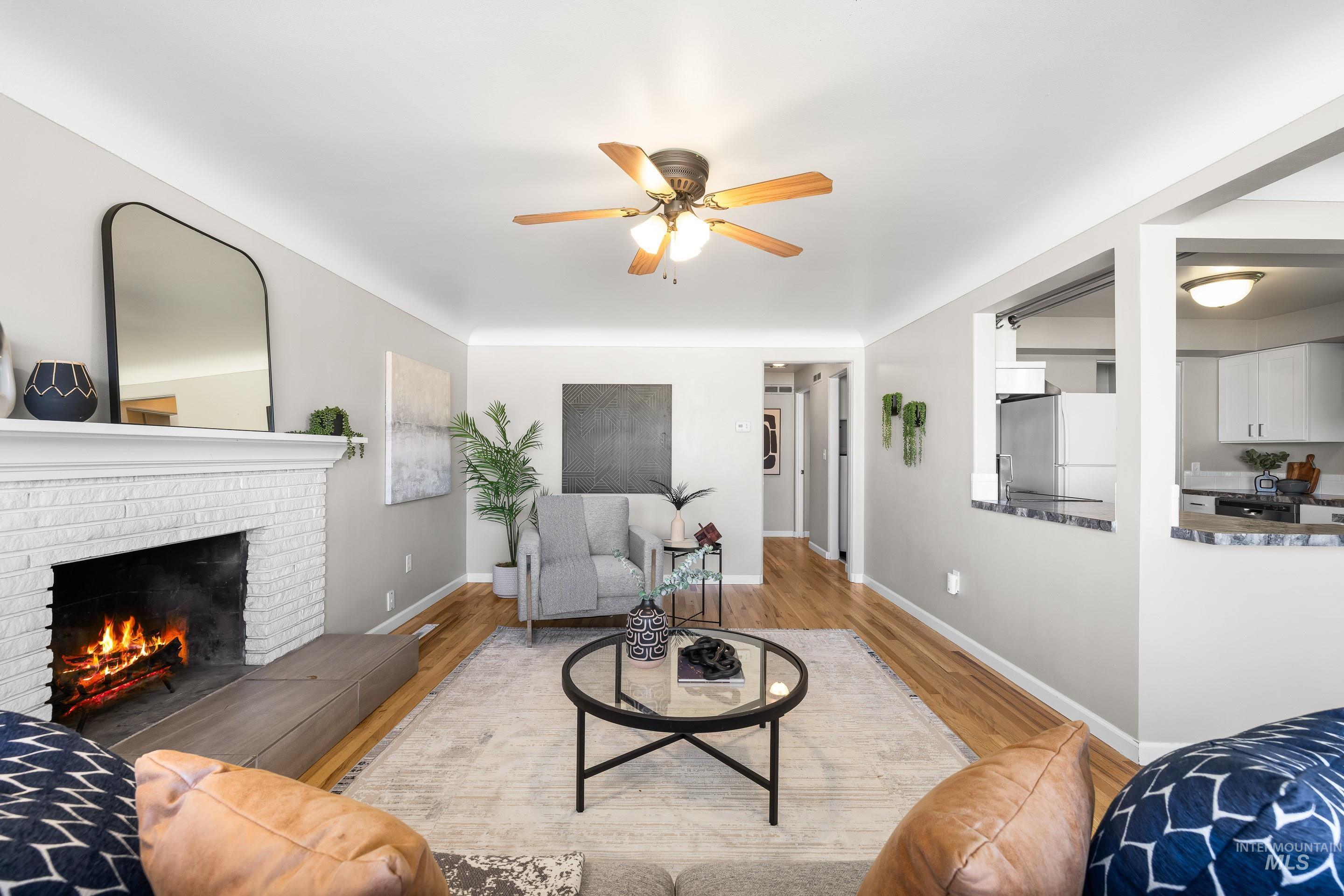 1118 S Robert St, Boise, Idaho 83705, 2 Bedrooms, 1 Bathroom, Residential For Sale, Price $399,900,MLS 98988111