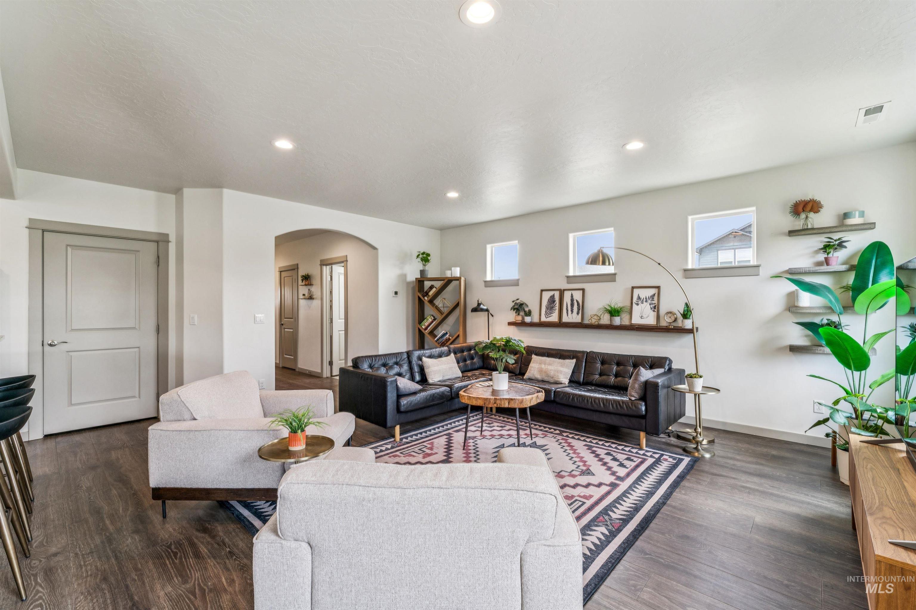 4694 N Patimos Ave, Meridian, Idaho 83646, 4 Bedrooms, 2.5 Bathrooms, Residential For Sale, Price $589,900,MLS 98988112
