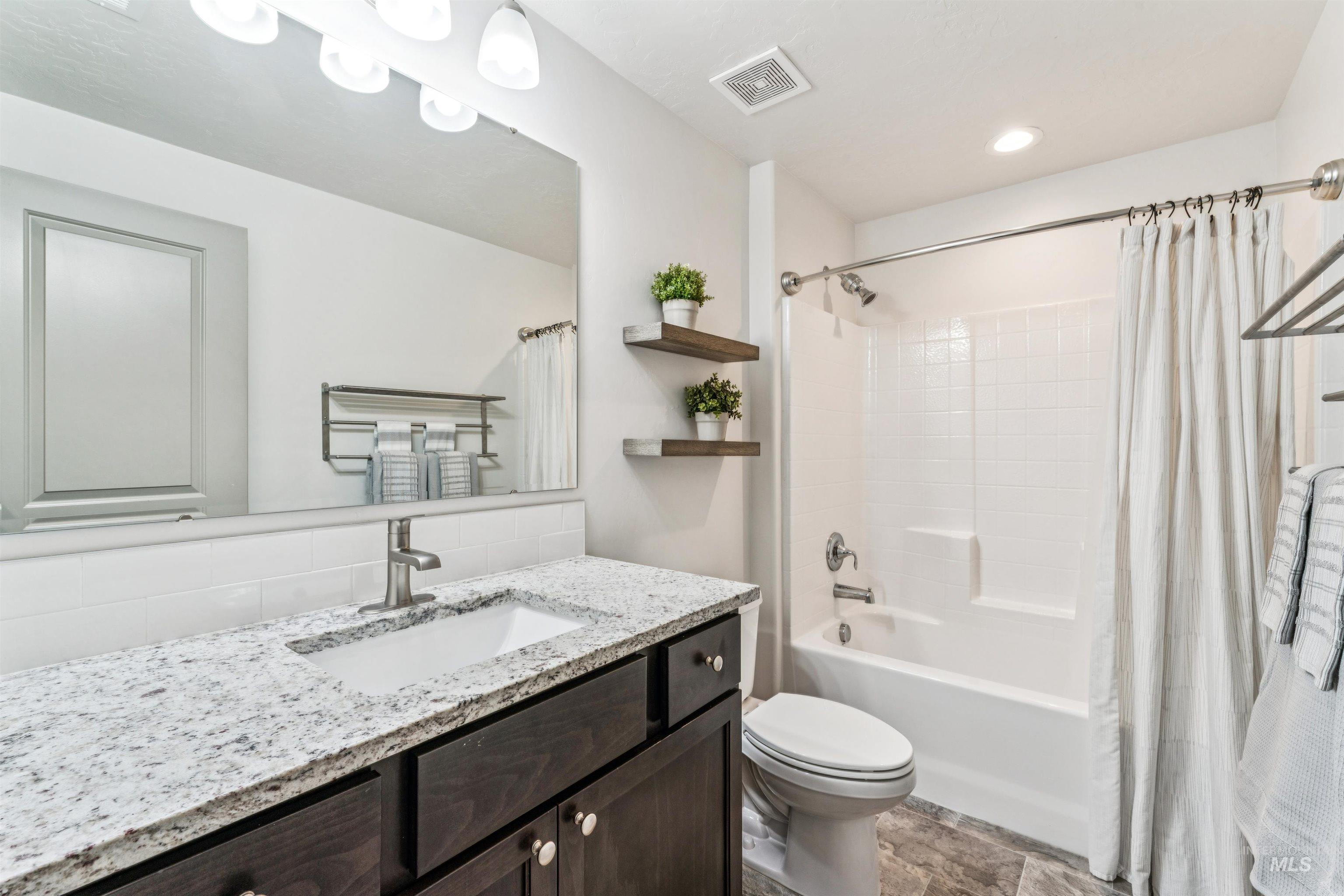 4694 N Patimos Ave, Meridian, Idaho 83646, 4 Bedrooms, 2.5 Bathrooms, Residential For Sale, Price $589,900,MLS 98988112