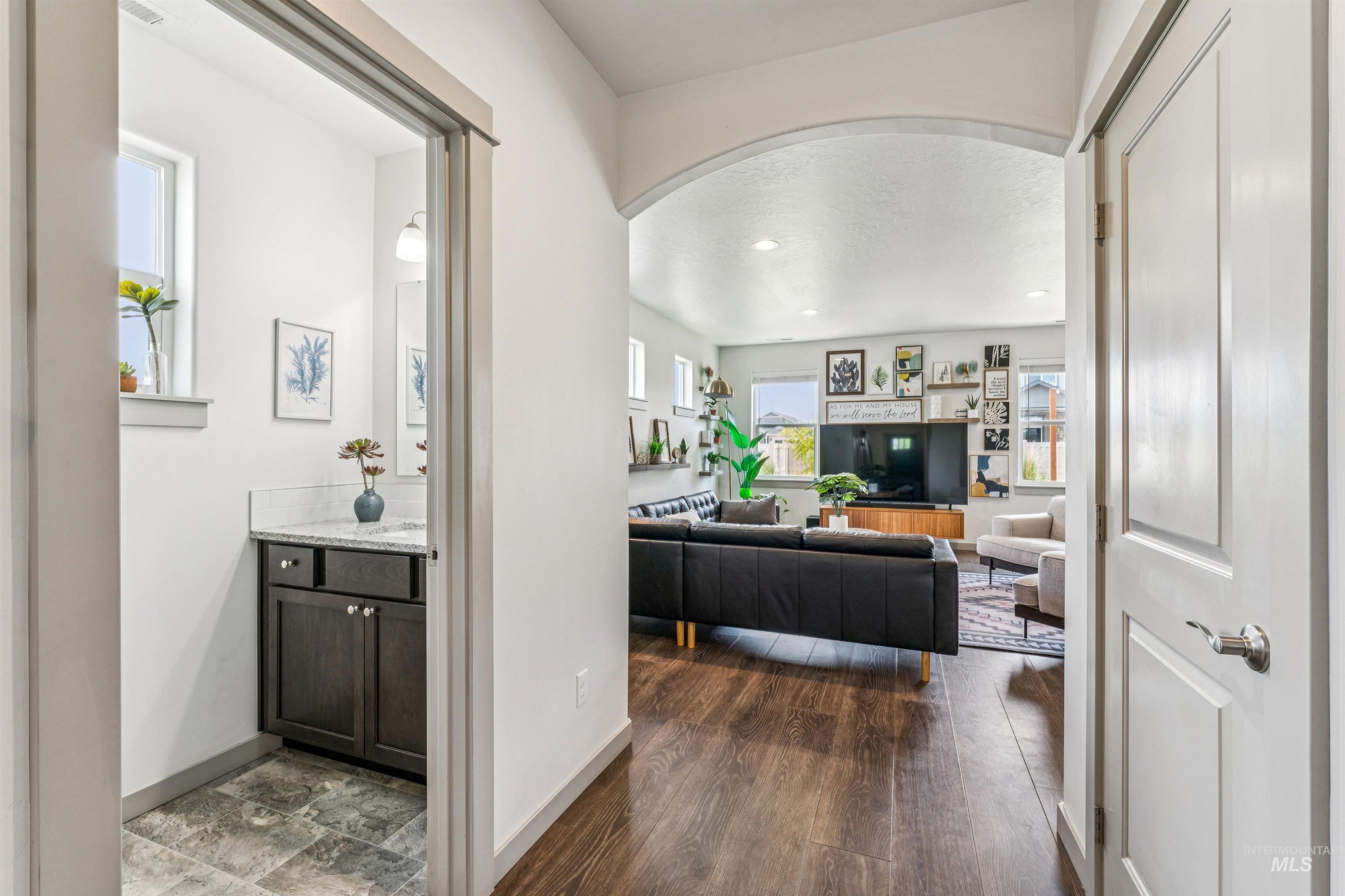 4694 N Patimos Ave, Meridian, Idaho 83646, 4 Bedrooms, 2.5 Bathrooms, Residential For Sale, Price $589,900,MLS 98988112