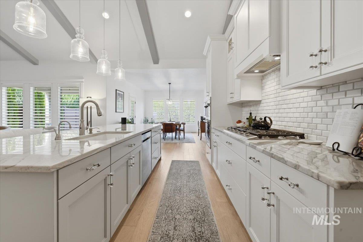 6991 N Exeter Pl., Meridian, Idaho 83646, 4 Bedrooms, 2.5 Bathrooms, Residential For Sale, Price $764,800, 98988113