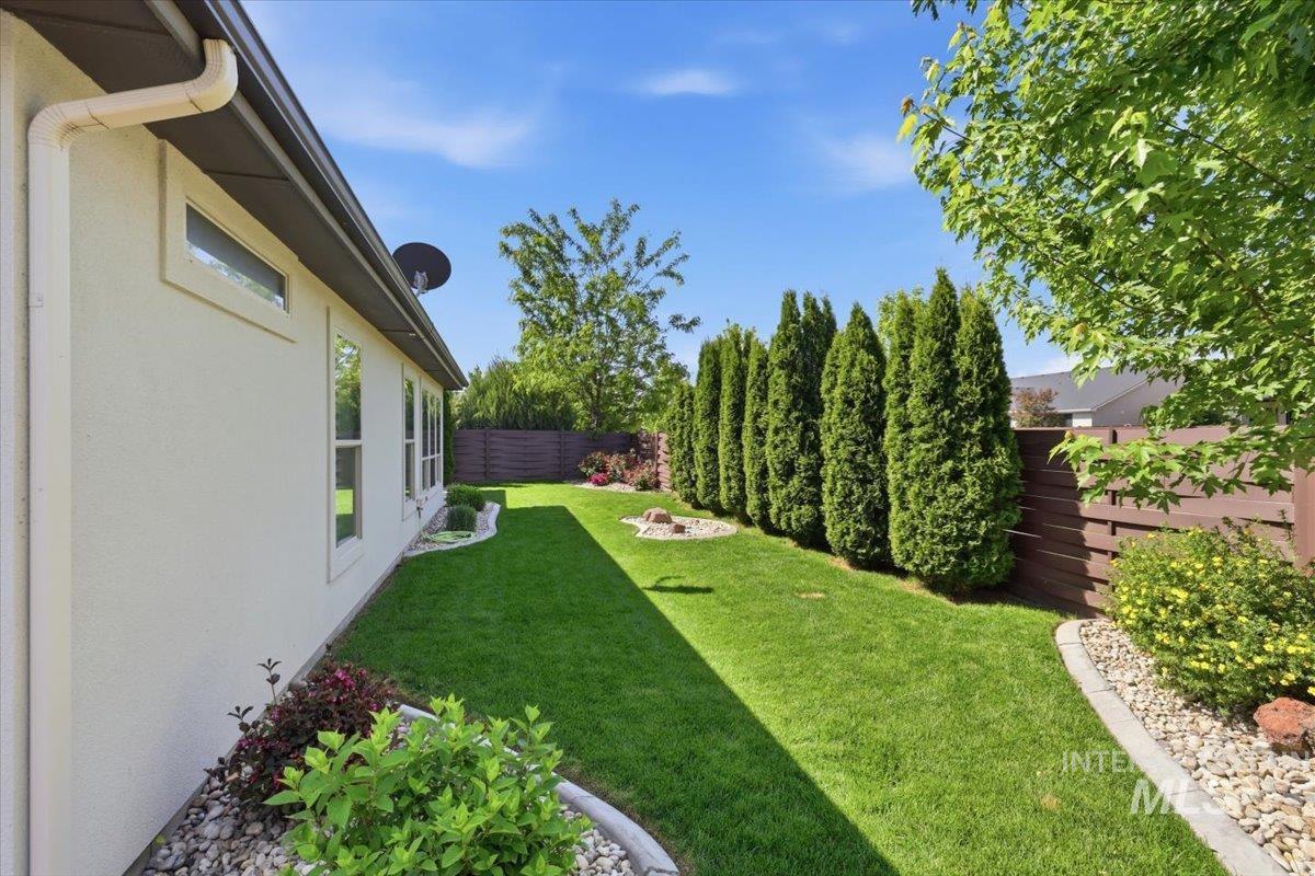 6991 N Exeter Pl., Meridian, Idaho 83646, 4 Bedrooms, 2.5 Bathrooms, Residential For Sale, Price $764,800, 98988113