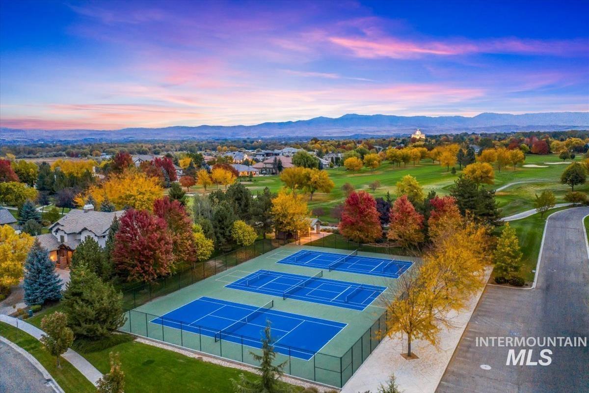 6991 N Exeter Pl., Meridian, Idaho 83646, 4 Bedrooms, 2.5 Bathrooms, Residential For Sale, Price $764,800, 98988113